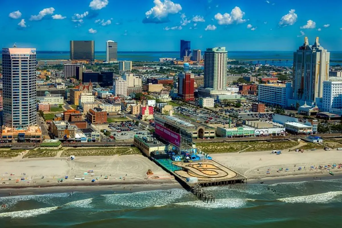 Jugador de Jackpot.com de Nueva Jersey gana $2 millones en Powerball 1 Costa de Atlantic City-Nueva Jersey