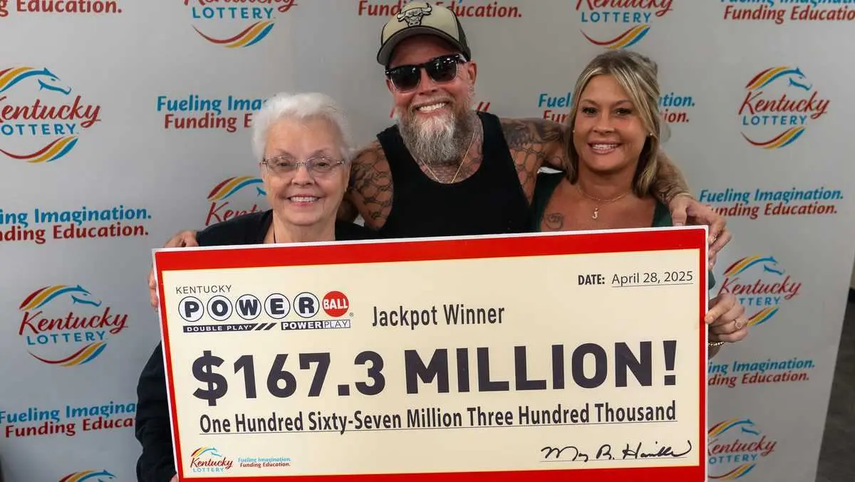 El sueño gana $ 167 millones, acciones con mamá en Kentucky 1 Lotería Kentukki