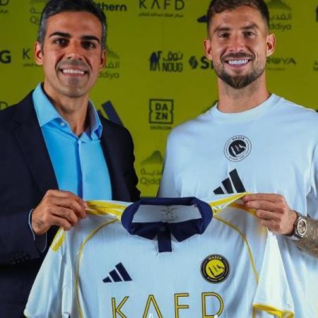 The Al-Nassr receives Iñigo with star treatment