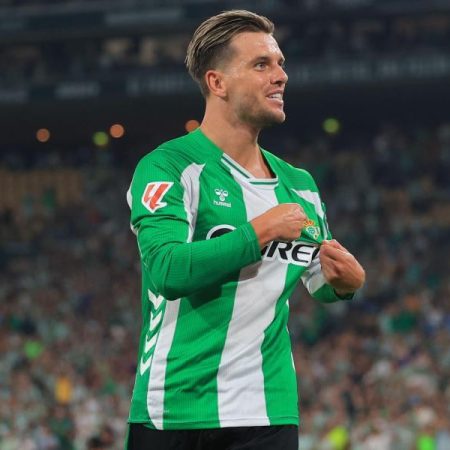 Short and deserved Betis triumph against Alavés at its premiere in the Cartuja