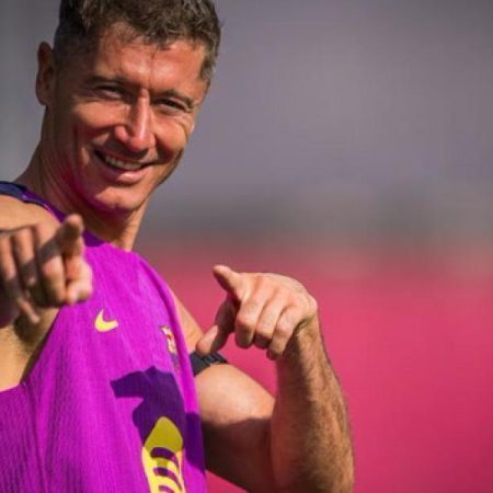 There is already Barça list for Valencia, with Lewandowski but without Gerard or Frenkie