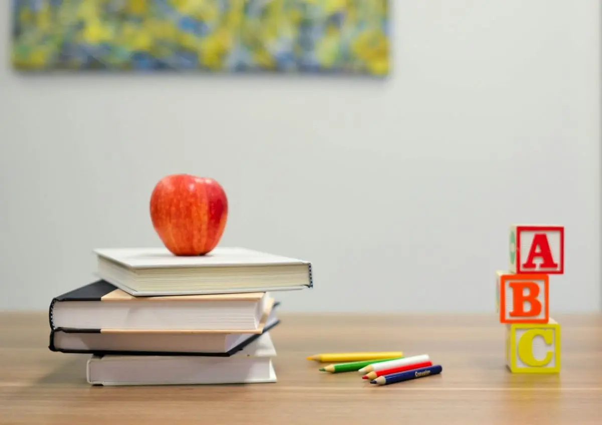 School materials financed by gambling, food and drinks must go 1 School