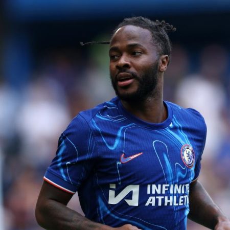 Sterling, un ‘bomb squad’ que cobra 375.000 euros a la semana sin jugar