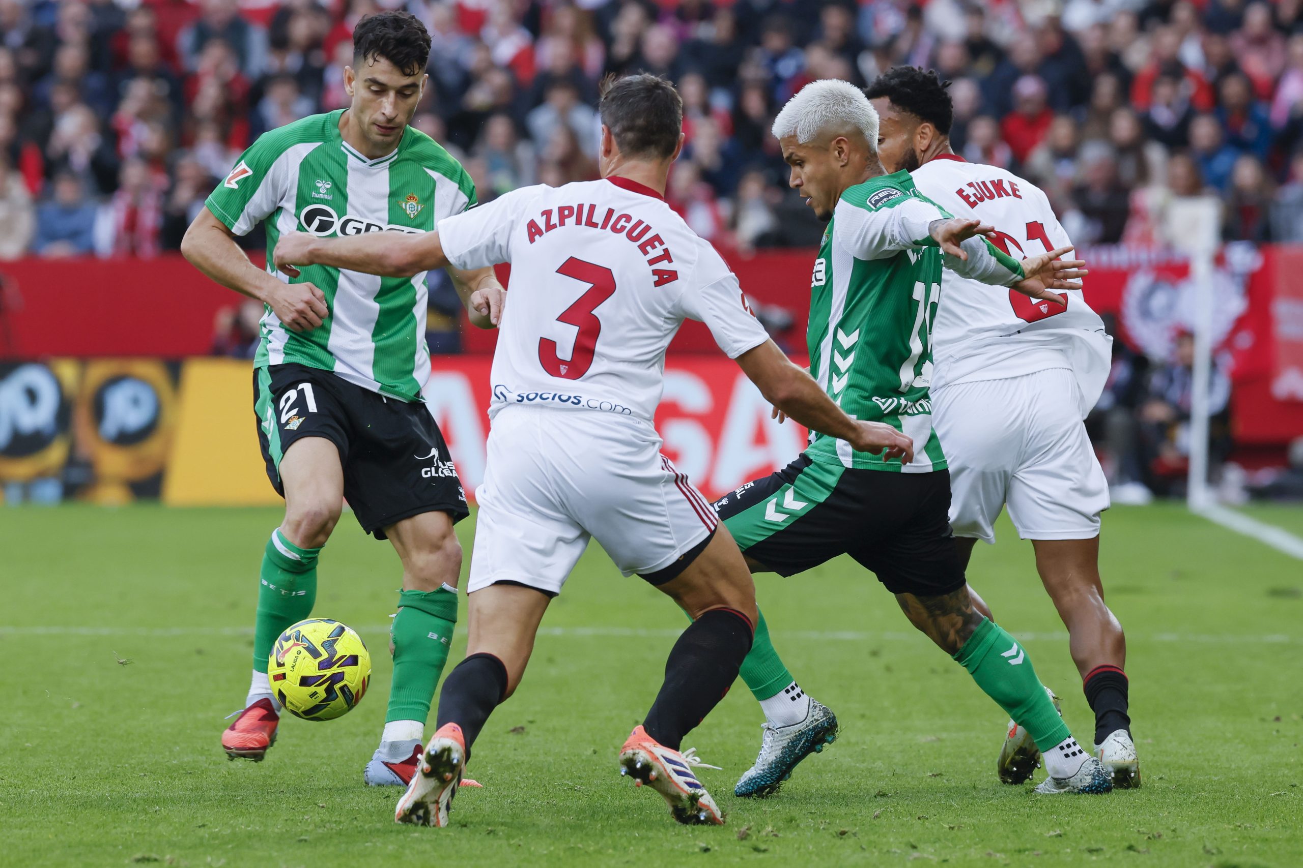 The 5 Key Moments of the Last Sevillian Derby: Excitement, Great Goals and Suspensions 1 692c6b74dd3d9 scaled