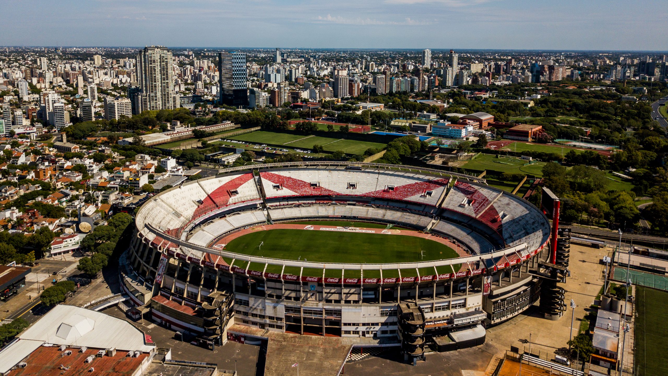 River Plate: The Amazing World Leadership in Attendance That Inspires More Than 85,000 Fans