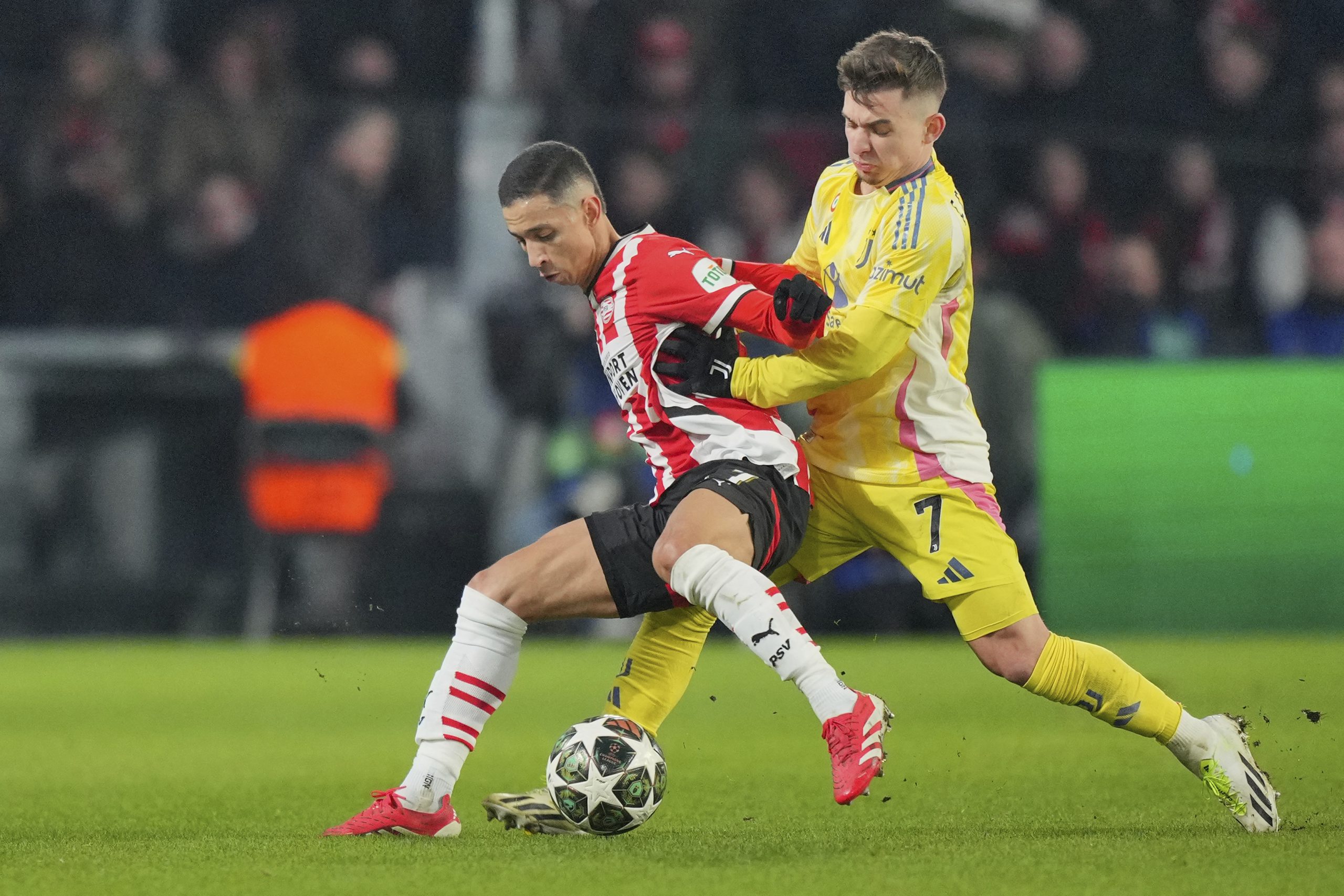 PSV and its Impressive Streak: 9 Victories in the Eredivisie Before the Crucial Clash with Atlético de Madrid