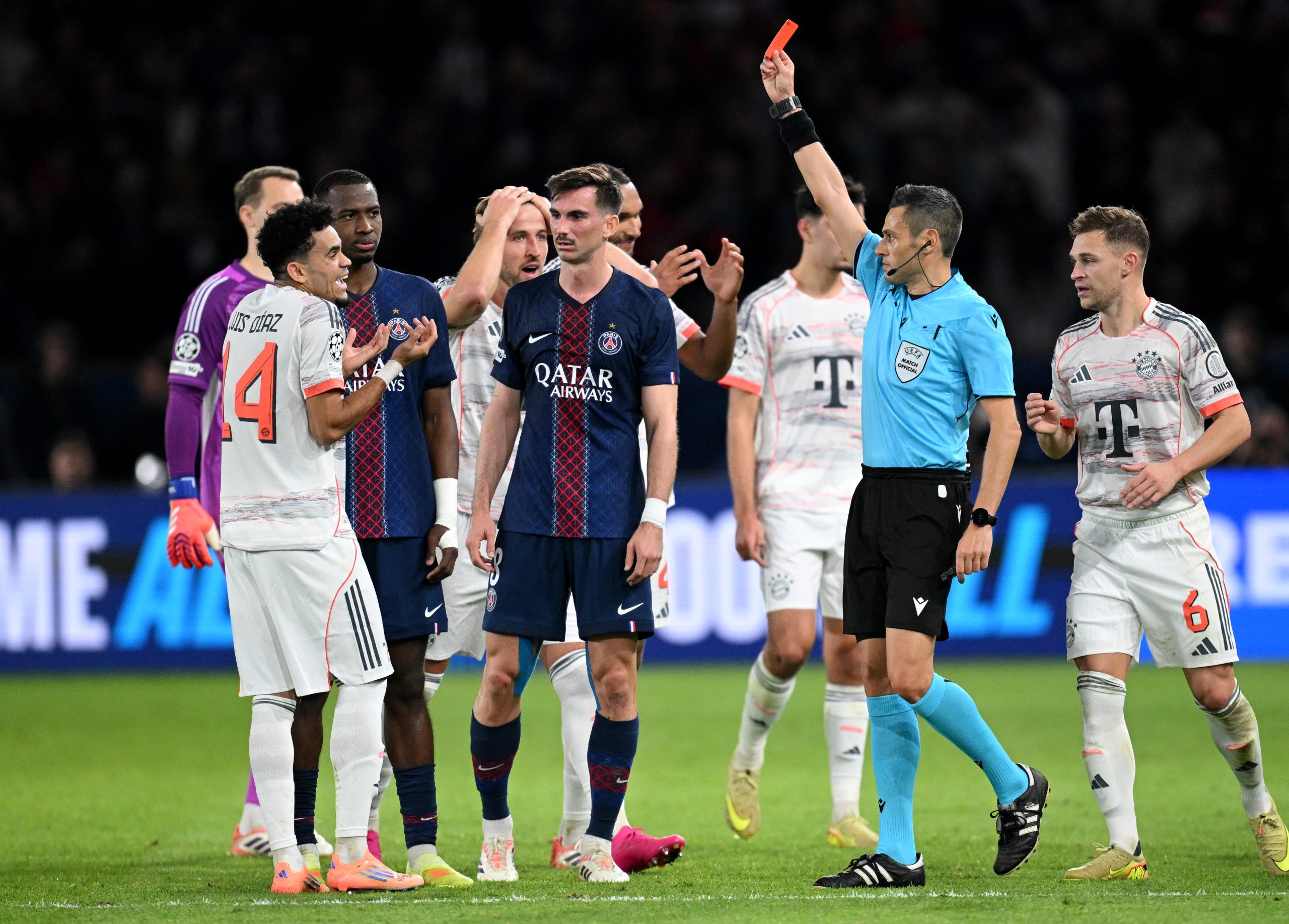 Bayern Munich Breathes: Reduces Luis Díaz's Sanction and Returns as a Star at the Last Moment