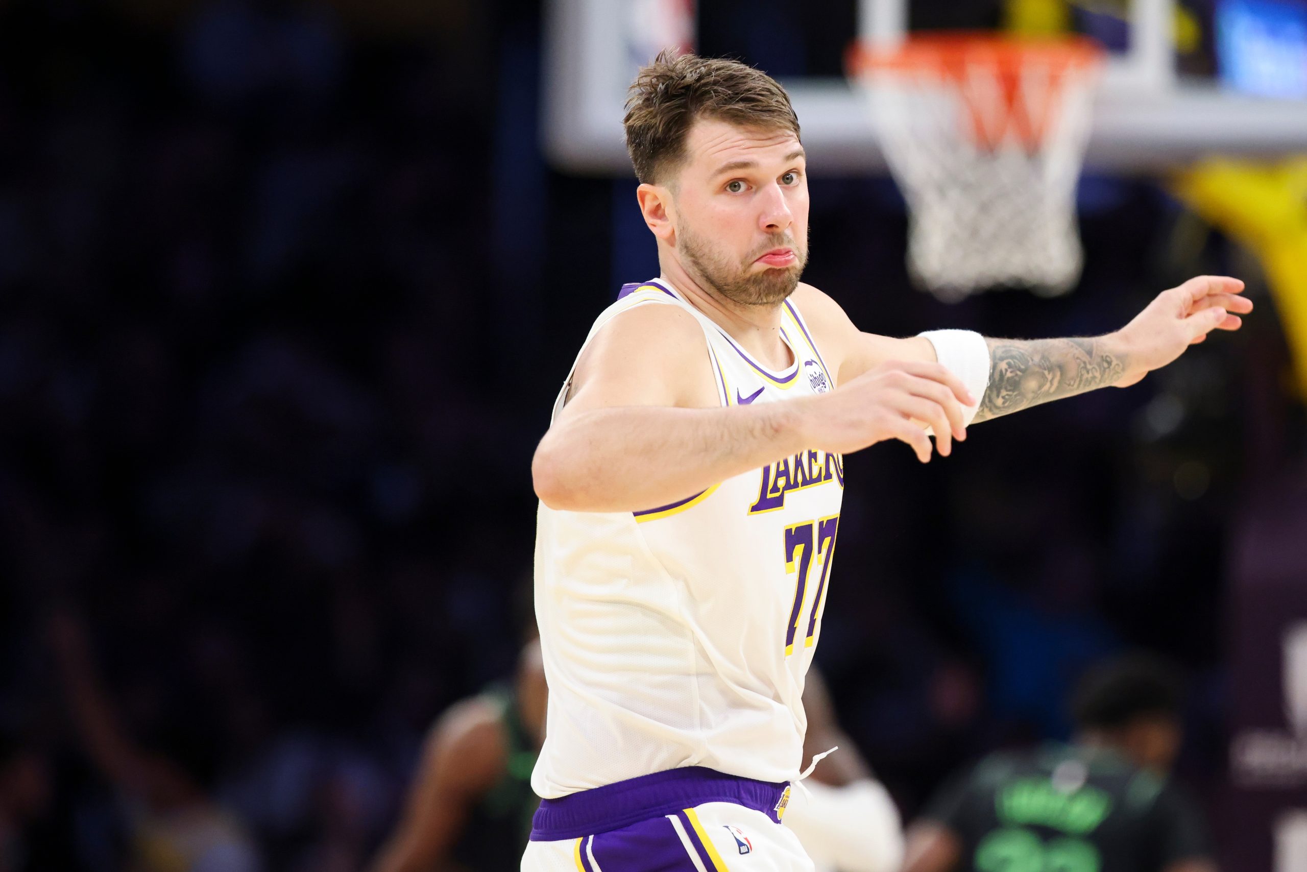 La Copa NBA 2023: 5 Controversias y Reacciones que Marcan una Temporada Inolvidable 1 693125eb28d06 scaled