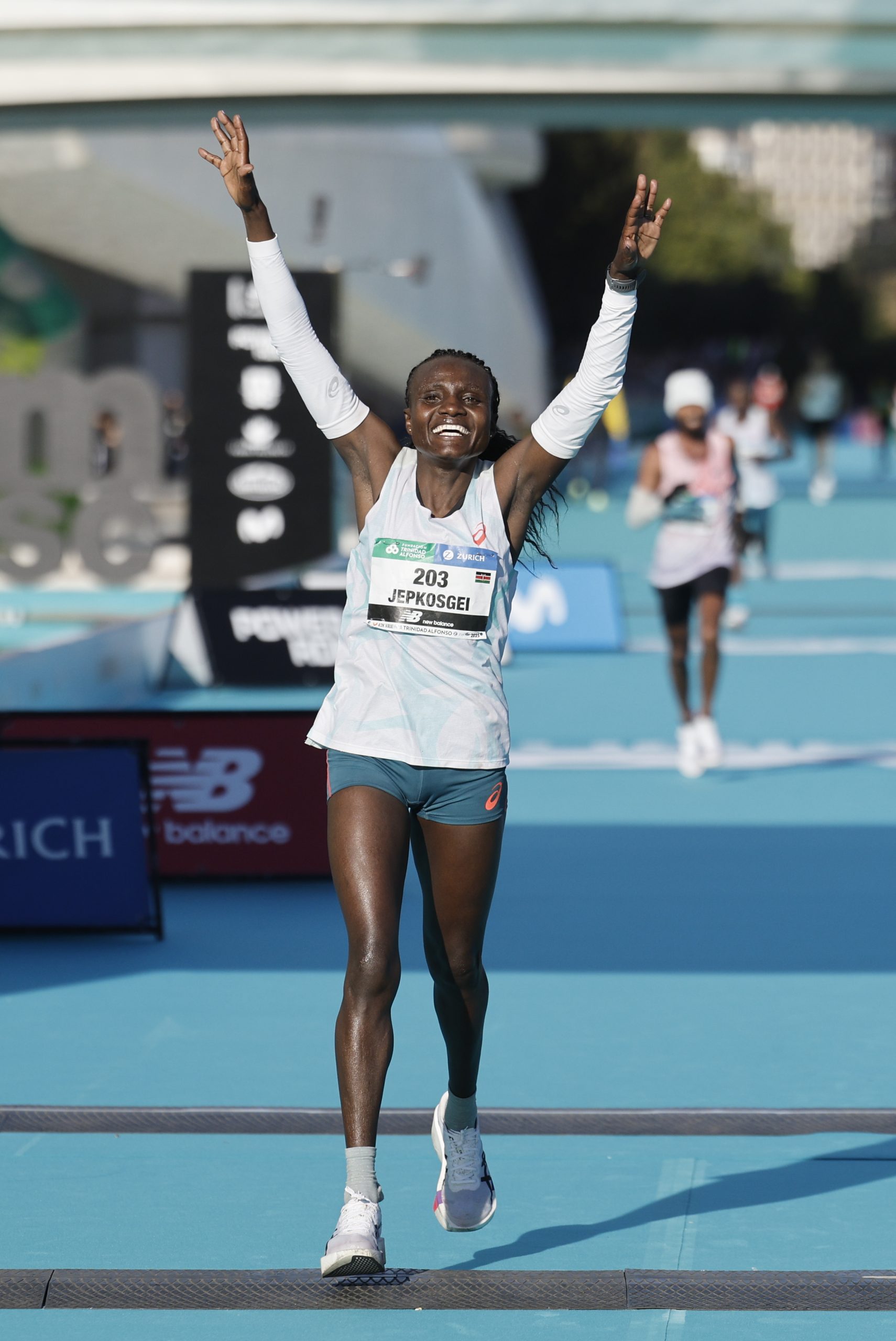 Valencia Marathon 2025: Speed ​​and Emotions Shake Hands in an Unparalleled Event