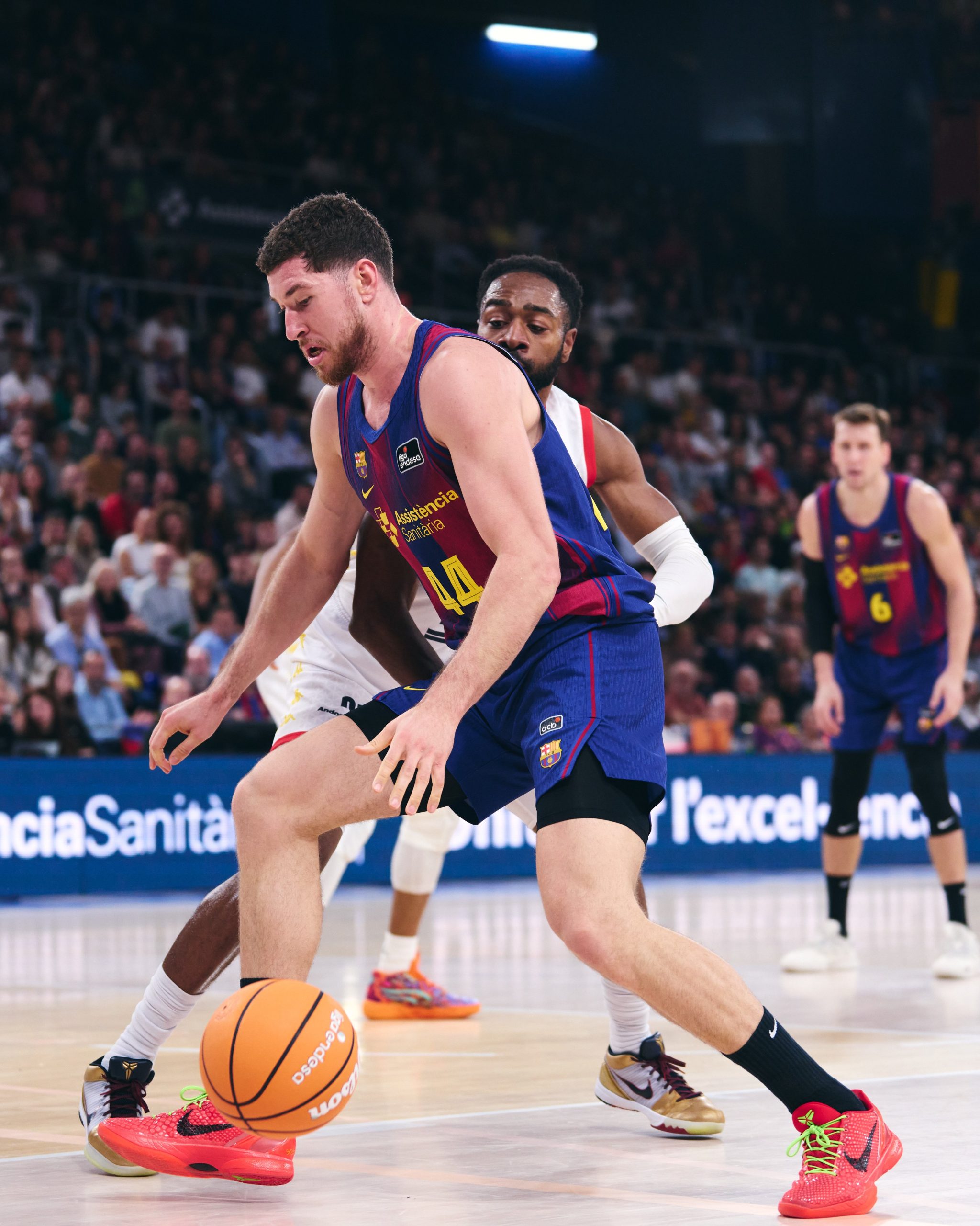 Bilbao Basket vs Barça: Un Choque Decisivo en la Liga Endesa que Promete Emociones