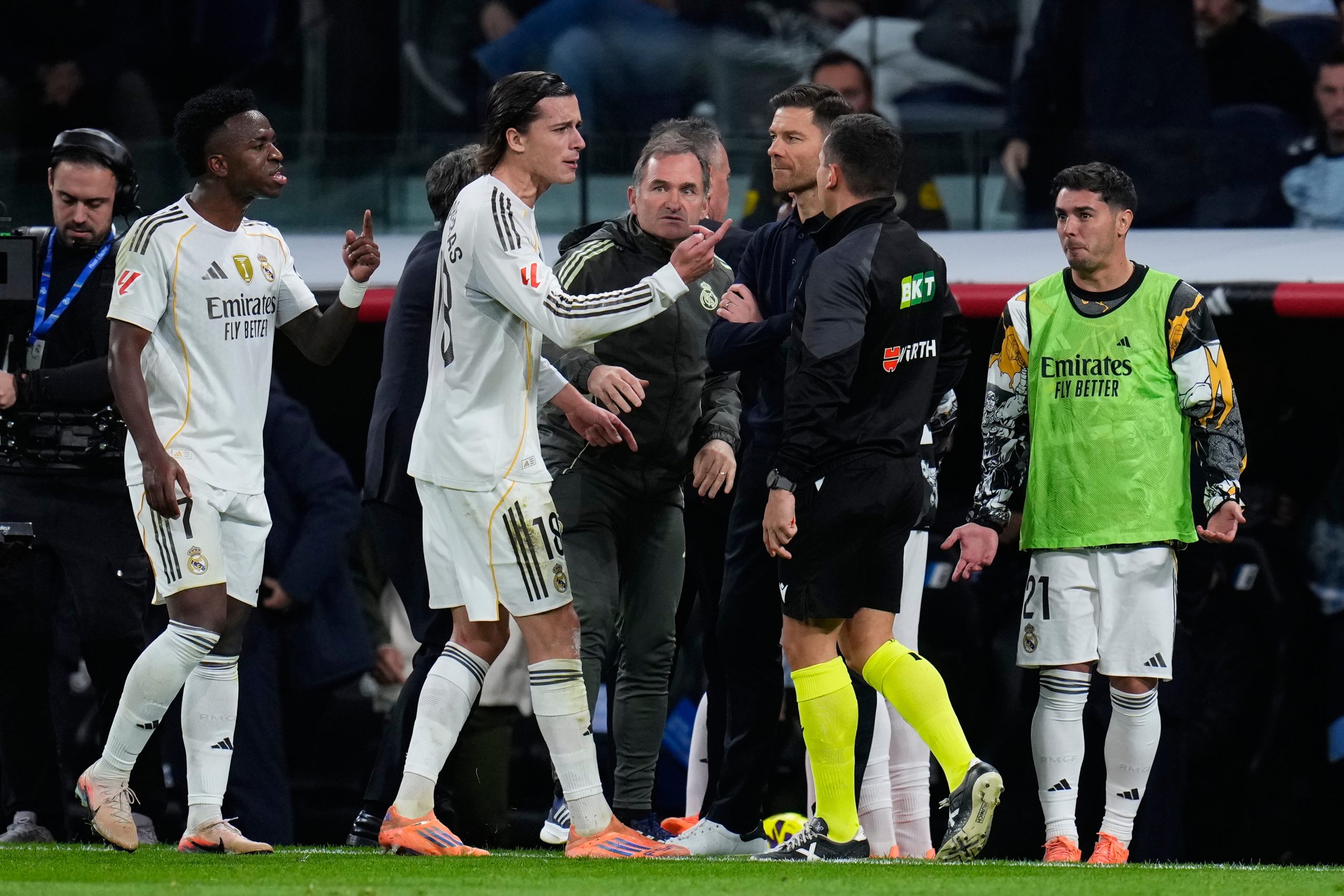 Las polémicas expulsiones del Real Madrid-Celta: ¡Descubre lo que ocurrió realmente!