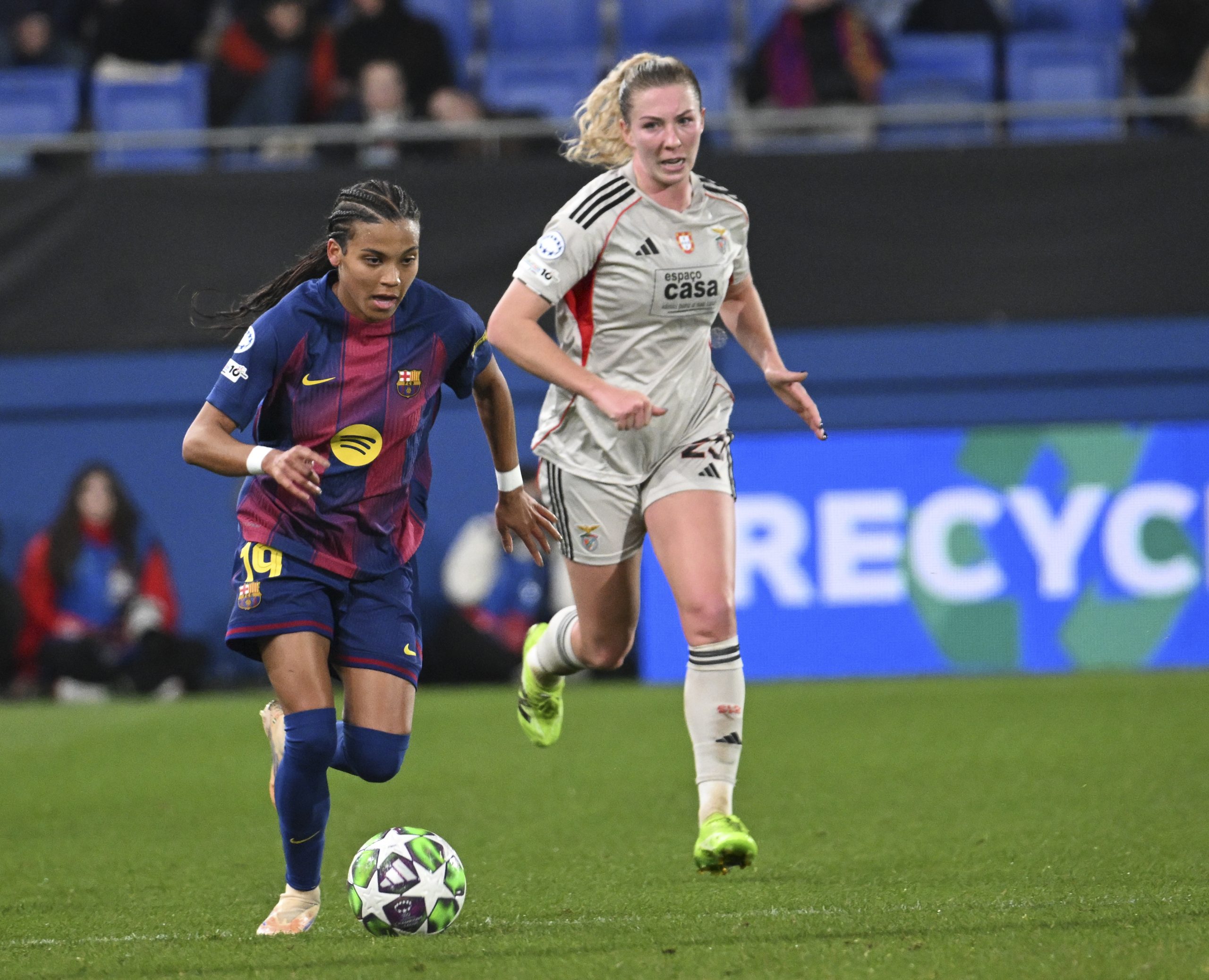 Vicky López shines on the field: 6 Keys to her Impactful Performance and the Team Victory