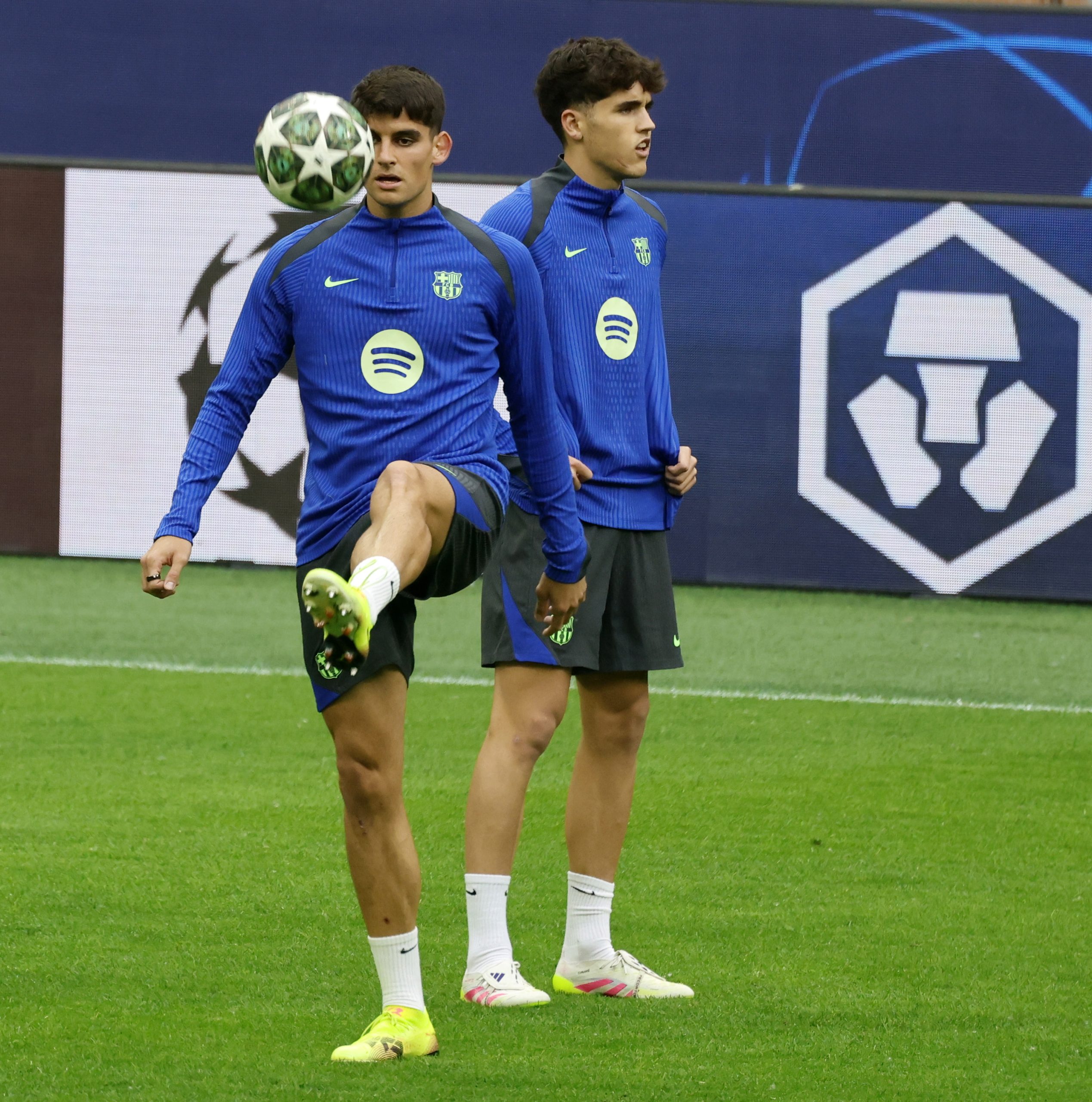 Araujo-Cubarsí: 7 consolidation games and Barça's defensive revolution under Flick in Spain