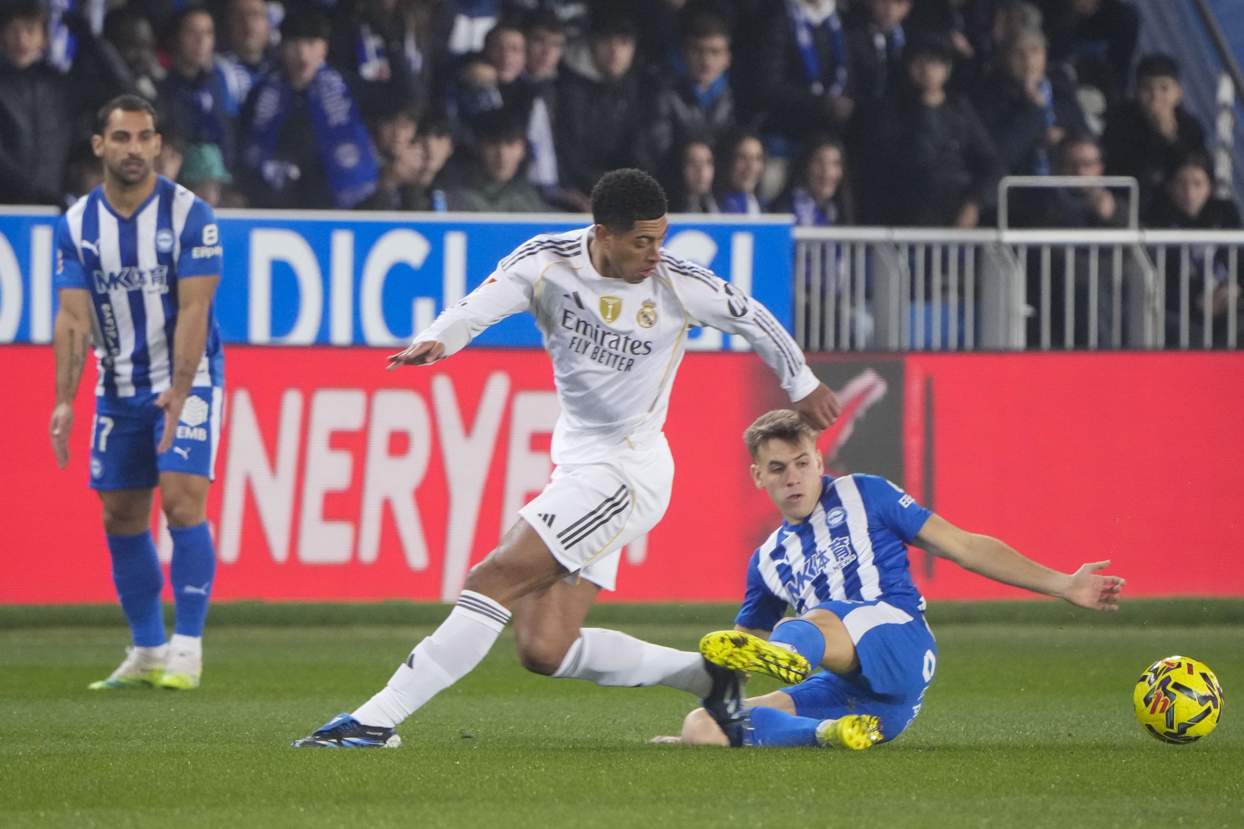 Real Madrid and Mbappé: A Promising Start of the Match in Vitoria that Ends in Controversy