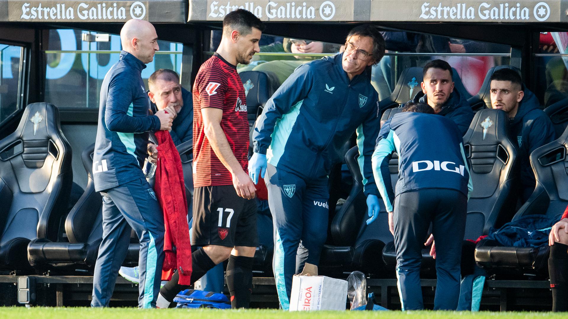 Yuri Berchiche: The Emotional Exhaustion After His Injury That Could Take Him Off the Courts Until 2026