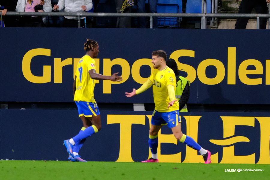 Cádiz Returns to the Path of Success: 2-0 Victory Against Castellón at Home Cádiz Returns to the Path of Success: 2-0 Victory Against Castellón at Home