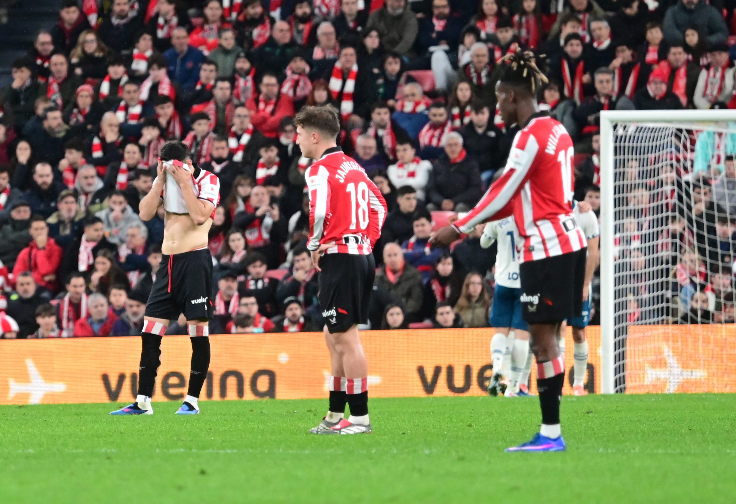 Discover the Alarm in Athletic: 10 Goals Received in the First 15 Minutes of the Second Half