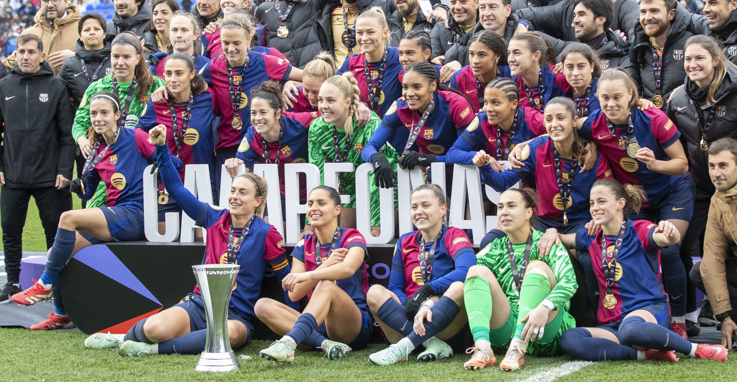Clásico Femenino: Más que un Partido, Una Historia en Evolución