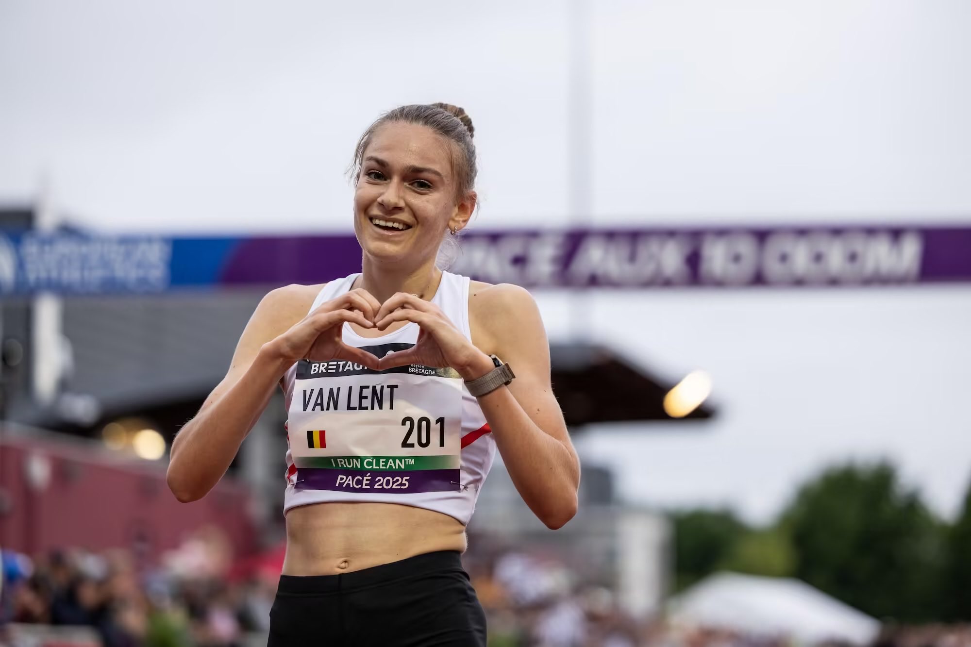 ¡Jana Van Lent hace historia! Rompe el récord europeo de 10 kilómetros con 30:09