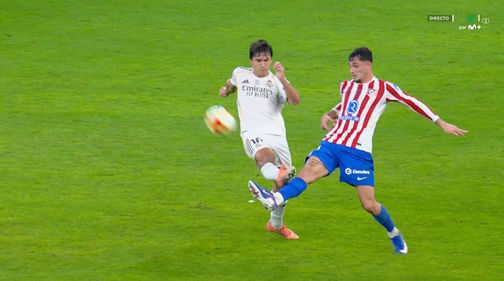 Supercopa de España 2026: El Controversial Encuentro entre Atlético y Real Madrid que Marcará la Semifinal Supercopa de España 2026: El Controversial Encuentro entre Atlético y Real Madrid que Marcará la Semifinal