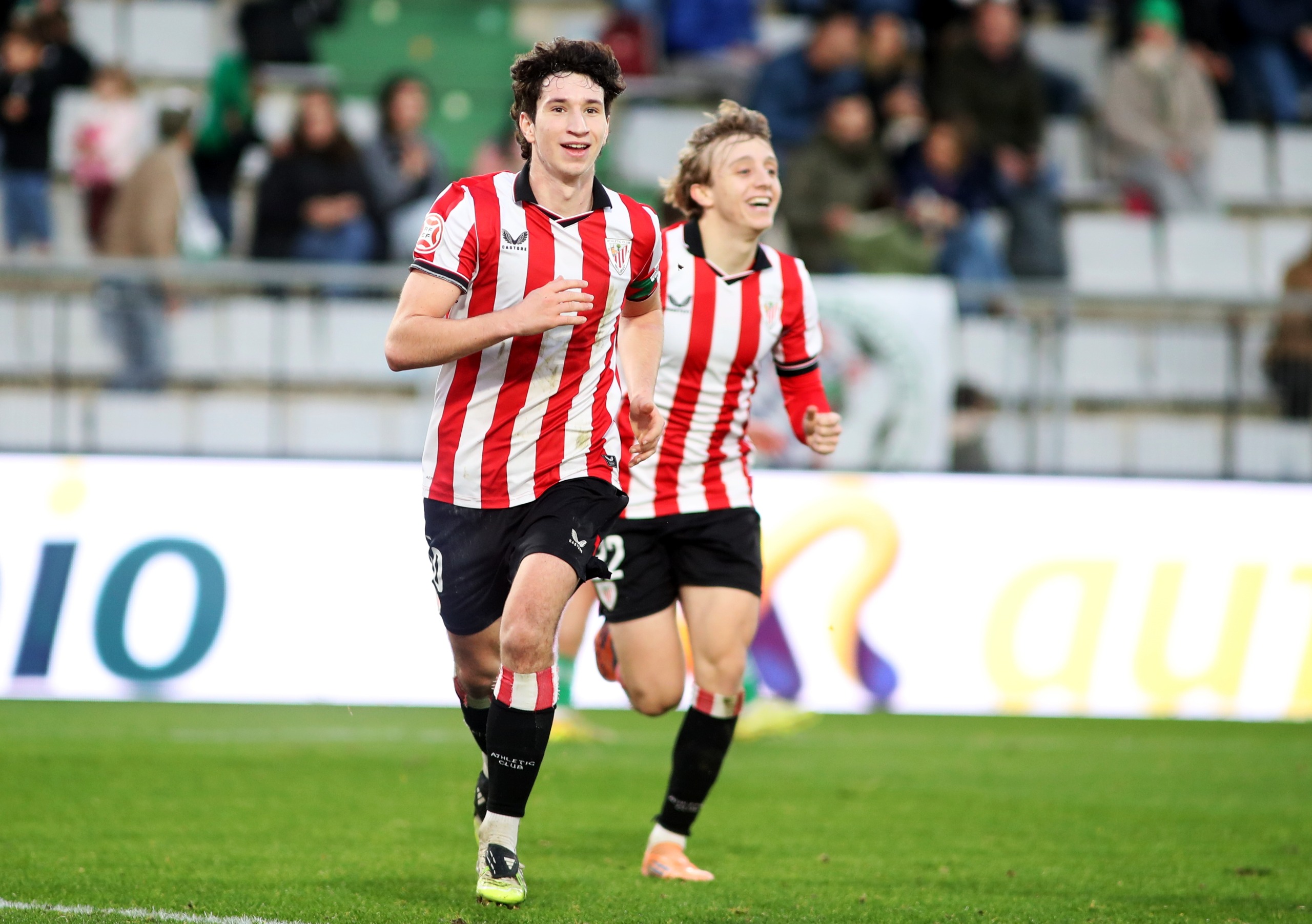 Bilbao Athletic Shines with its Third Consecutive Victory: Analysis of a Key Match in First RFEF