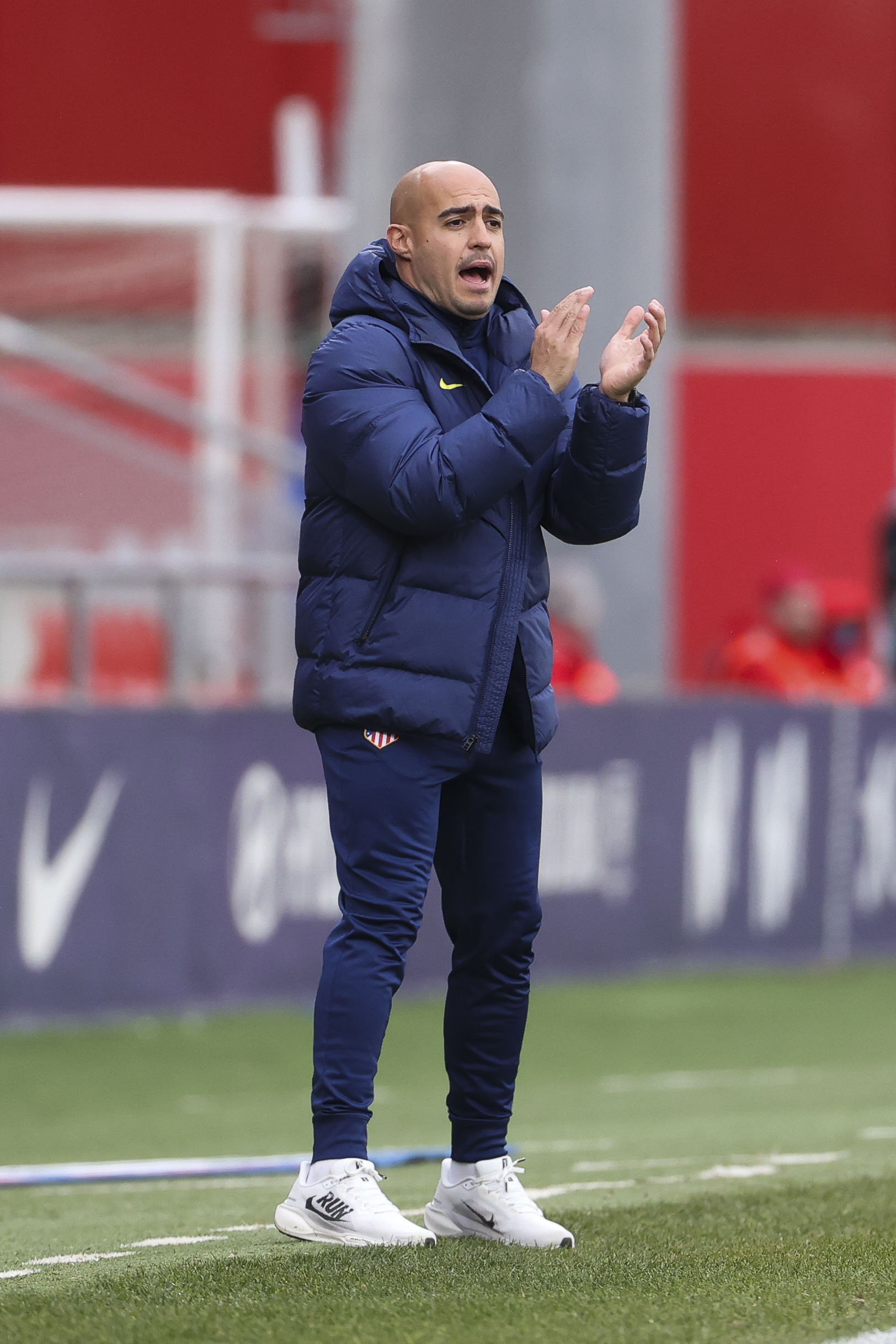 ¡Terremoto en el Femenino Colchonero! Víctor Martín Destituido tras la Catástrofe en la Supercopa ¡Terremoto en el Femenino Colchonero! Víctor Martín Destituido tras la Catástrofe en la Supercopa