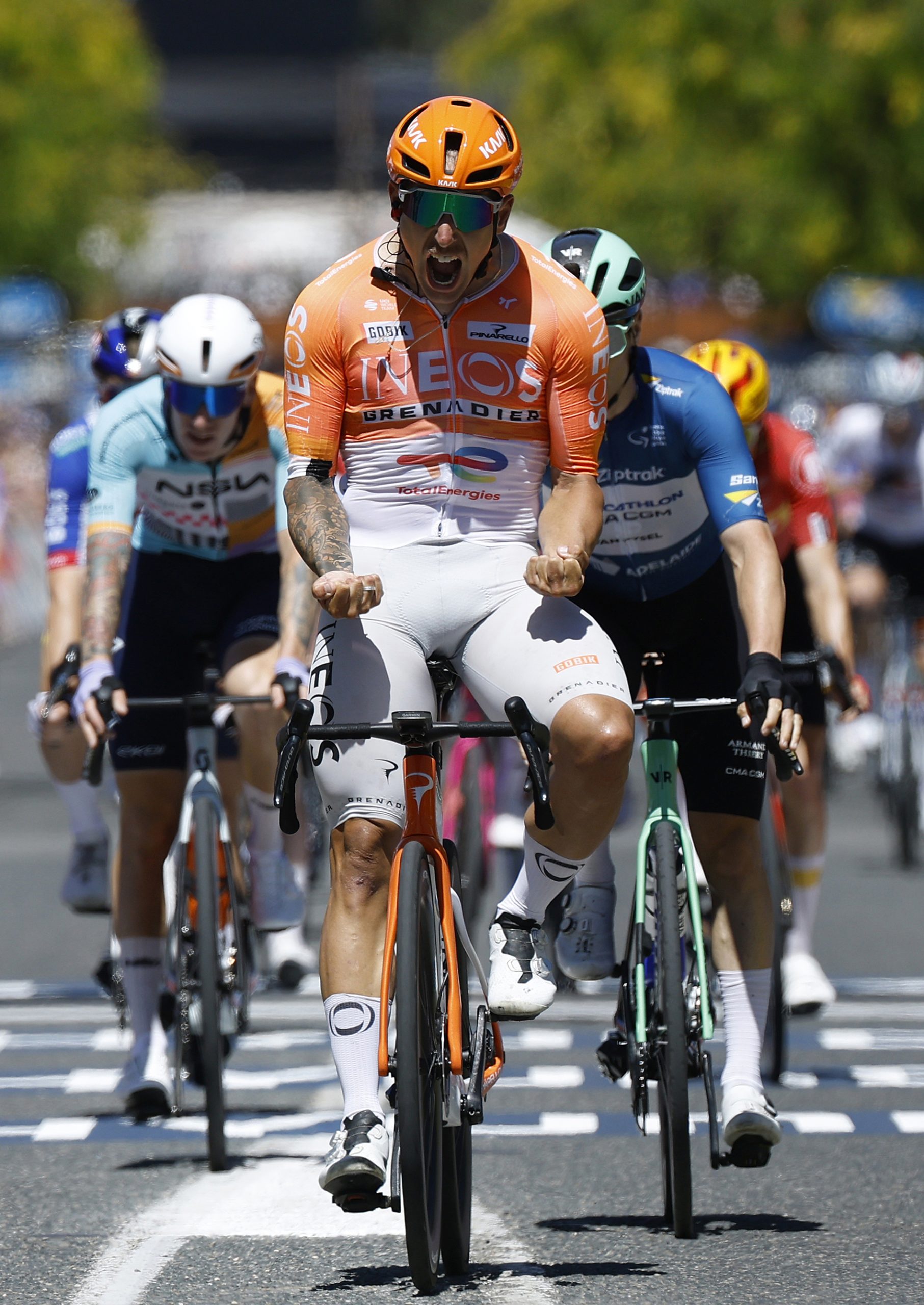 Sam Welsford conquers his first stage in the Tour Down Under in great style