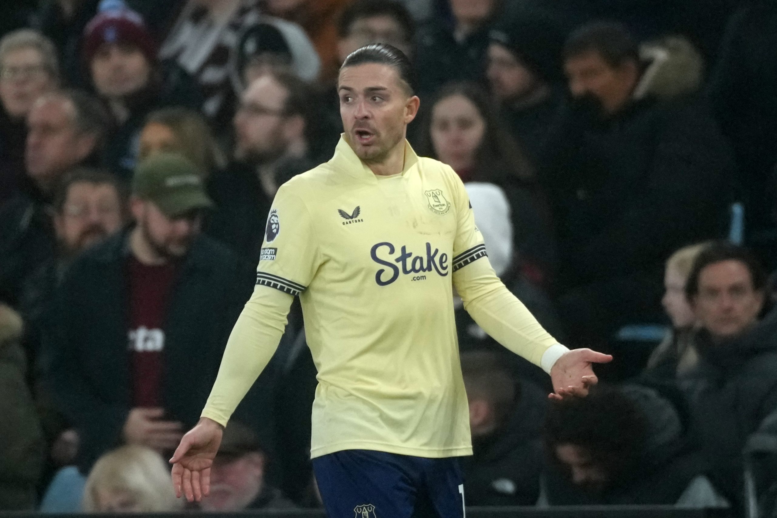 Jack Grealish sufre una fractura y se aleja de los terrenos de juego por meses Jack Grealish sufre una fractura y se aleja de los terrenos de juego por meses