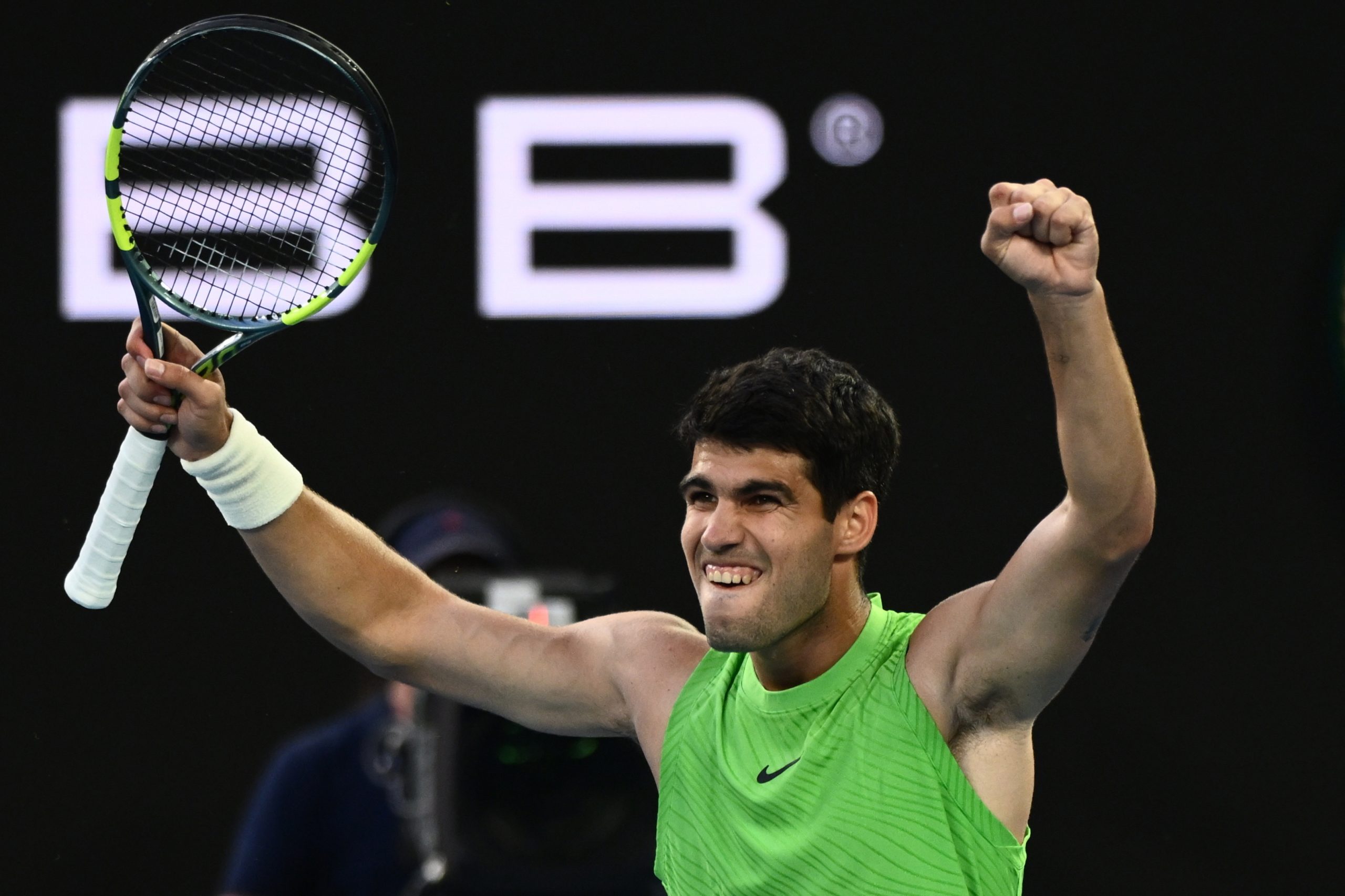 Alcaraz vs. Djokovic: Duelo de Titanes por la Gloria en Australia Alcaraz vs. Djokovic: Duelo de Titanes por la Gloria en Australia