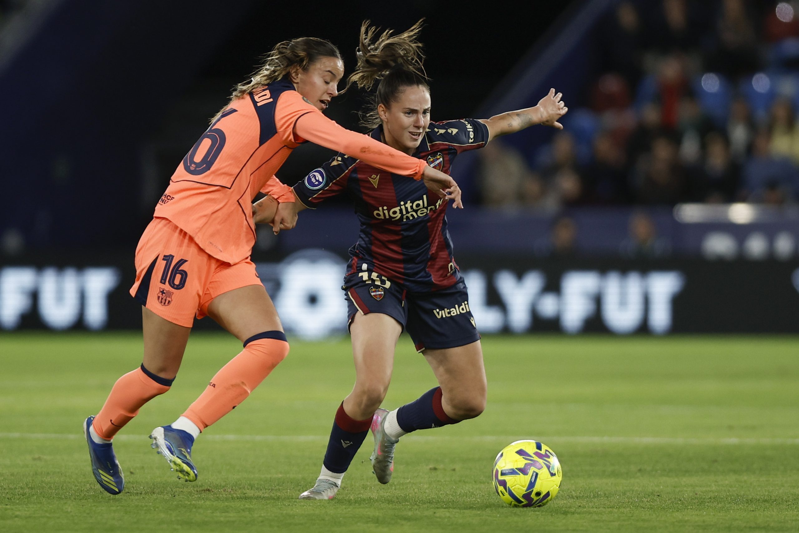 Érika González: A Premature Goodbye to the Season Due to a Critical Injury