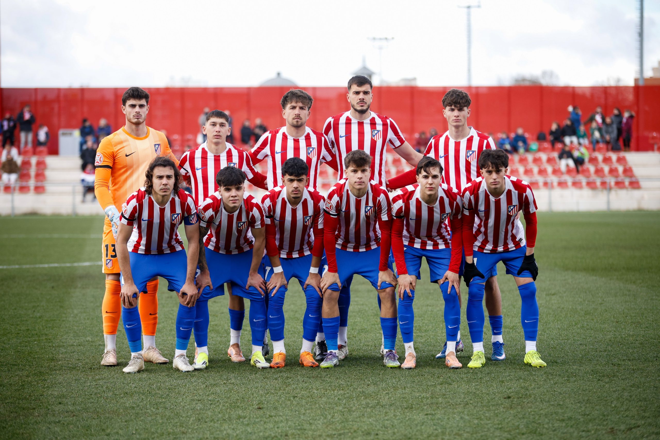 Atlético Madrileño faces UD Ibiza: A key duel for promotion aspirations