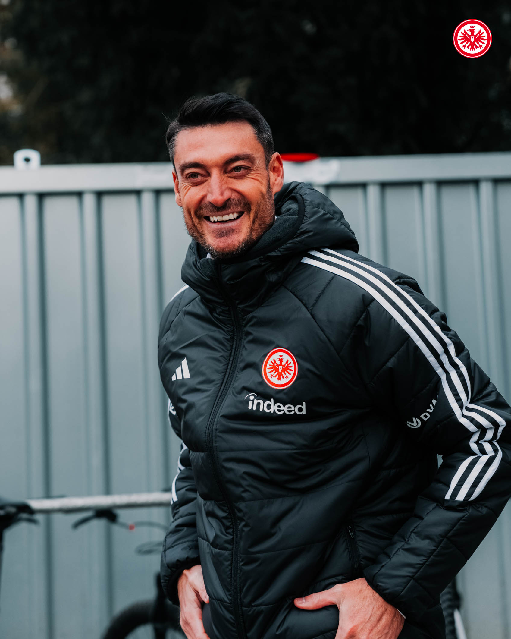 ¡Riera desembarca en Frankfurt! El técnico balear llega para inyectar ritmo y estilo al Eintracht ¡Riera desembarca en Frankfurt! El técnico balear llega para inyectar ritmo y estilo al Eintracht
