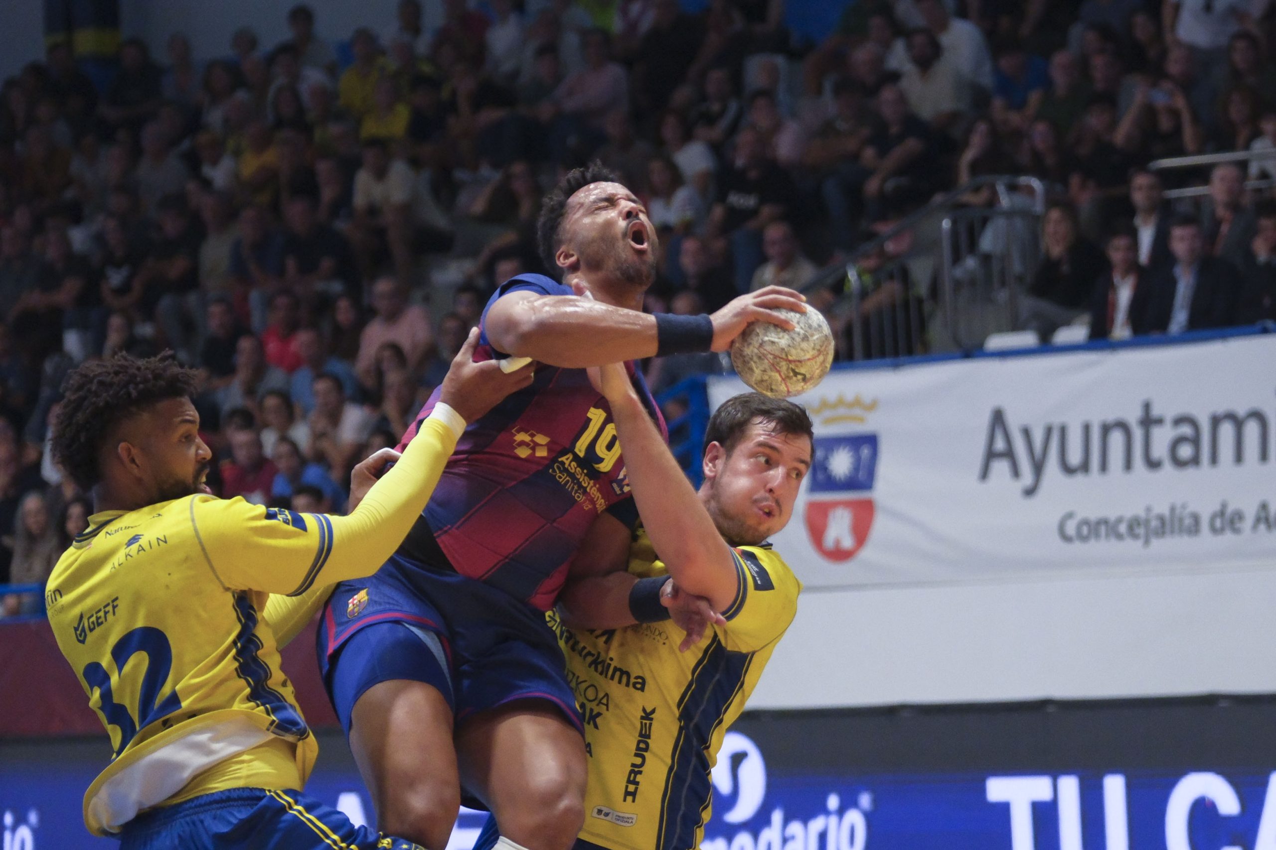 Excitement in the Final of the Spanish Handball Cup! Barça Fights for its Fourth Title