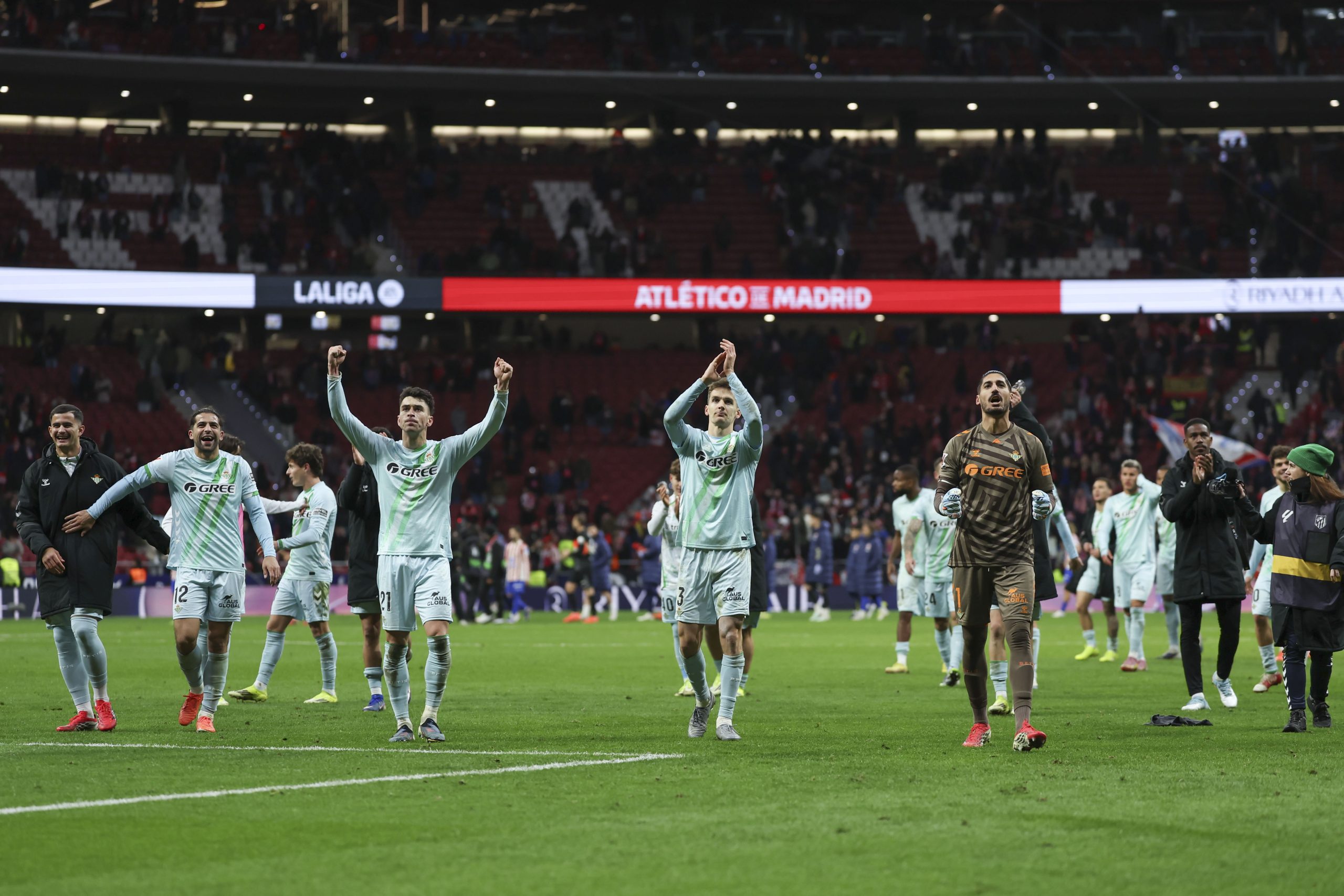 Betis Impecable: Cero Faltas en una Victoria Histórica