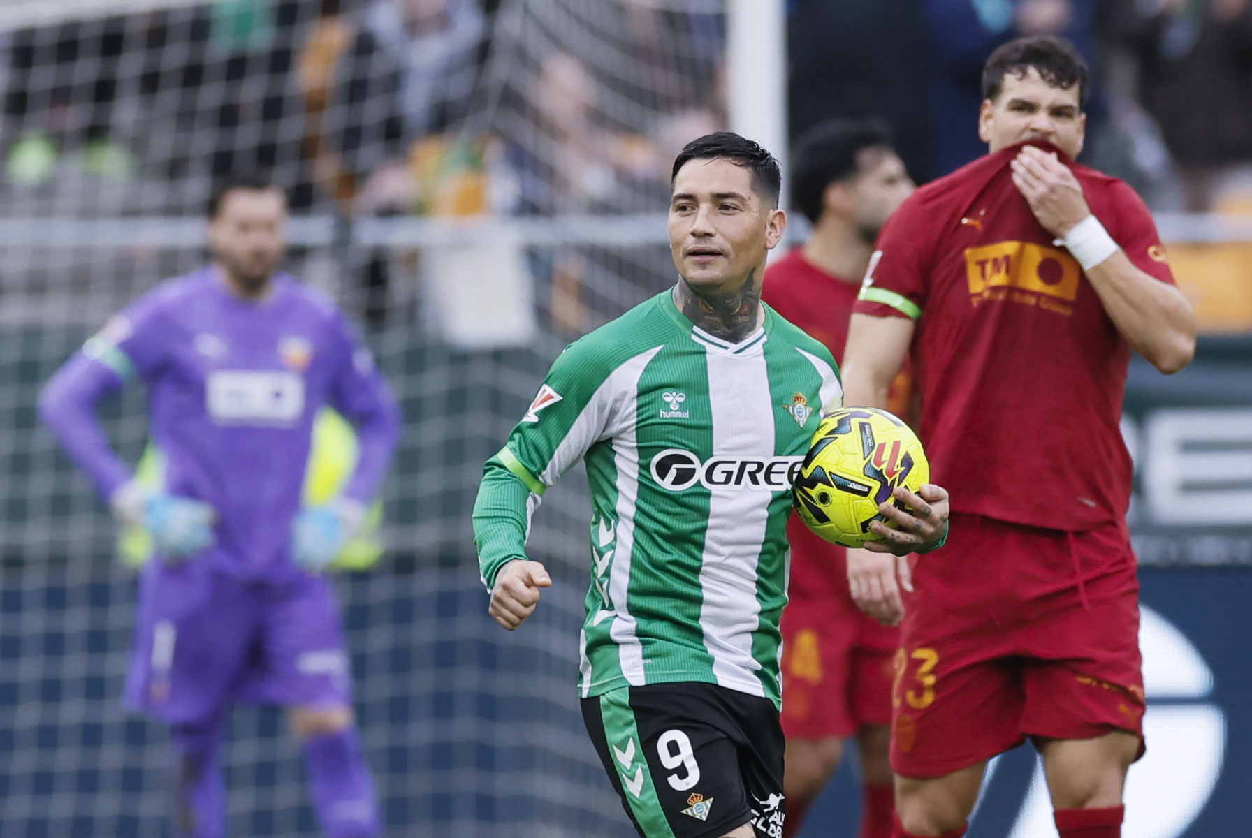 The expected return: Cucho Hernández and Chimy Ávila join Betis for the crucial match against Mallorca