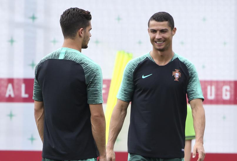 El Gladiador Portugués: André Silva, el As del Elche que Desafía al Bernabéu y la Sombra de Cristiano