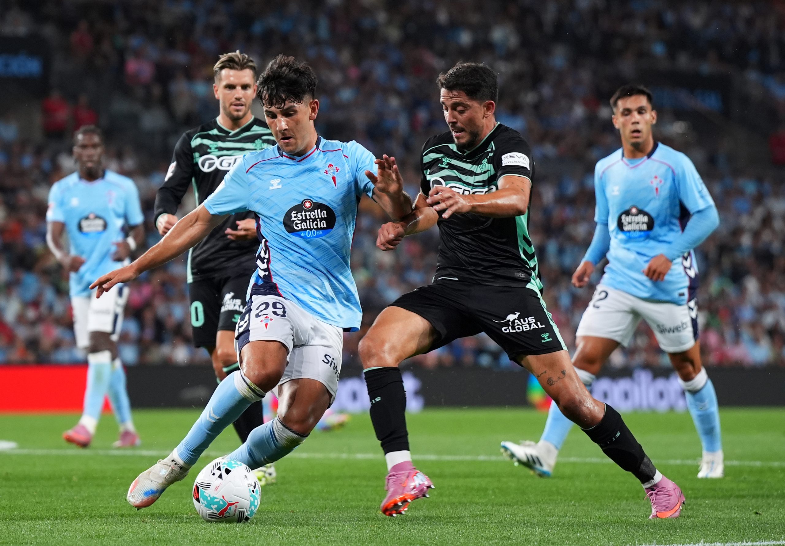 Betis and Celta: Duel of Titans for Europe in La Cartuja