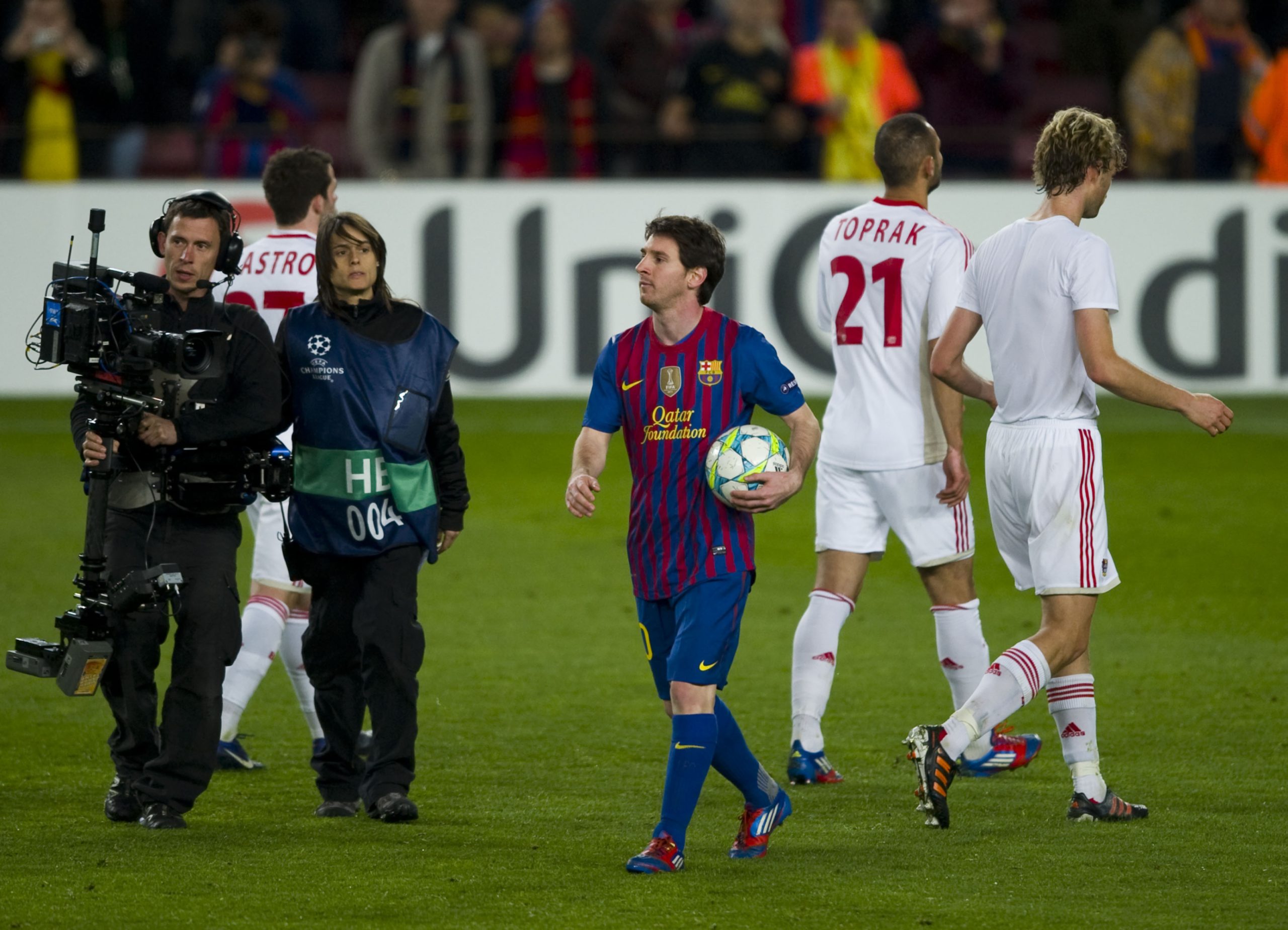 Messi hace historia en el Camp Nou: cinco goles en un solo partido de Champions Messi hace historia en el Camp Nou: cinco goles en un solo partido de Champions