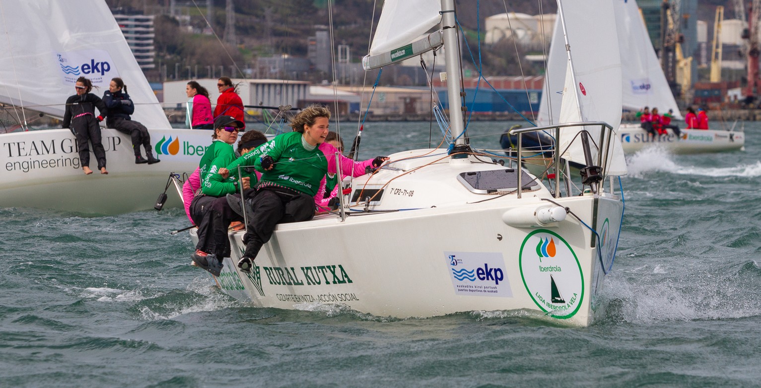 The Iberdrola League 2026 starts with the VII EKP Women's Cup: Spanish women's sailing takes its first big step