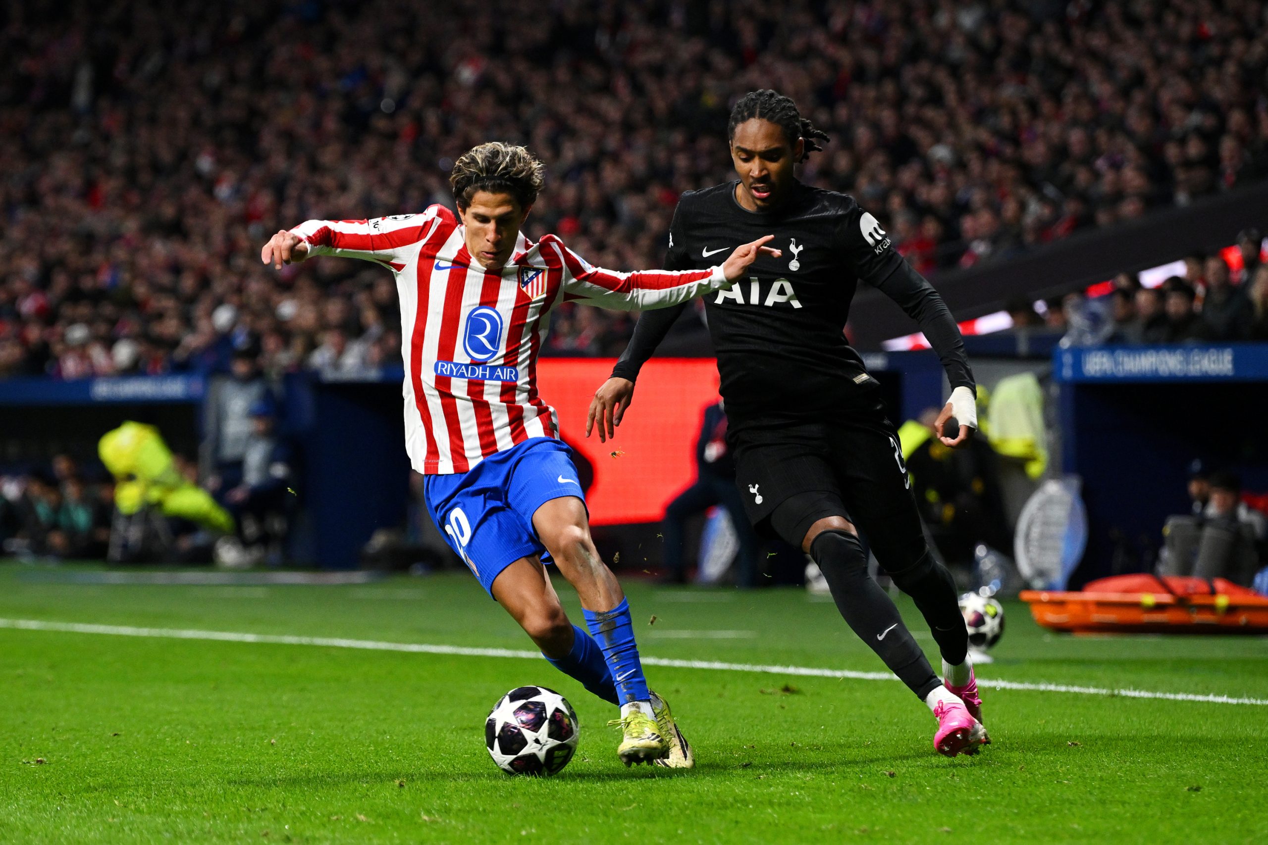 El Atlético de Madrid Deslumbra: Simeone Elogia a Álvarez y Confirma la Permanencia de Griezmann