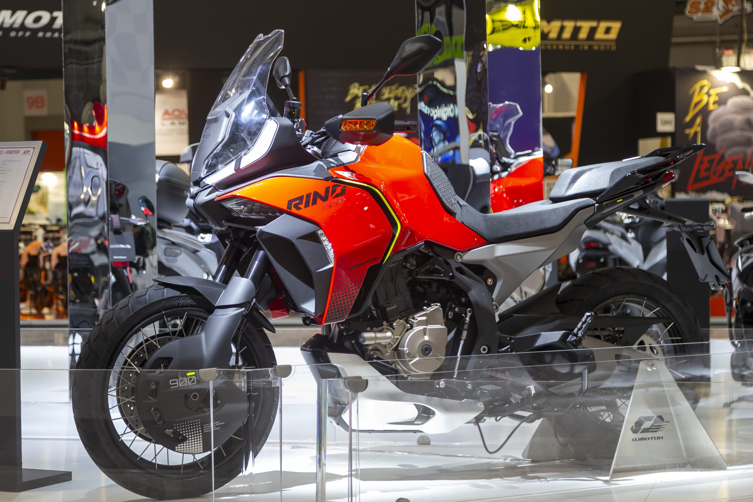 Las Nuevas Trail de Media Cilindrada: Innovación y Estilo en Dos Ruedas
