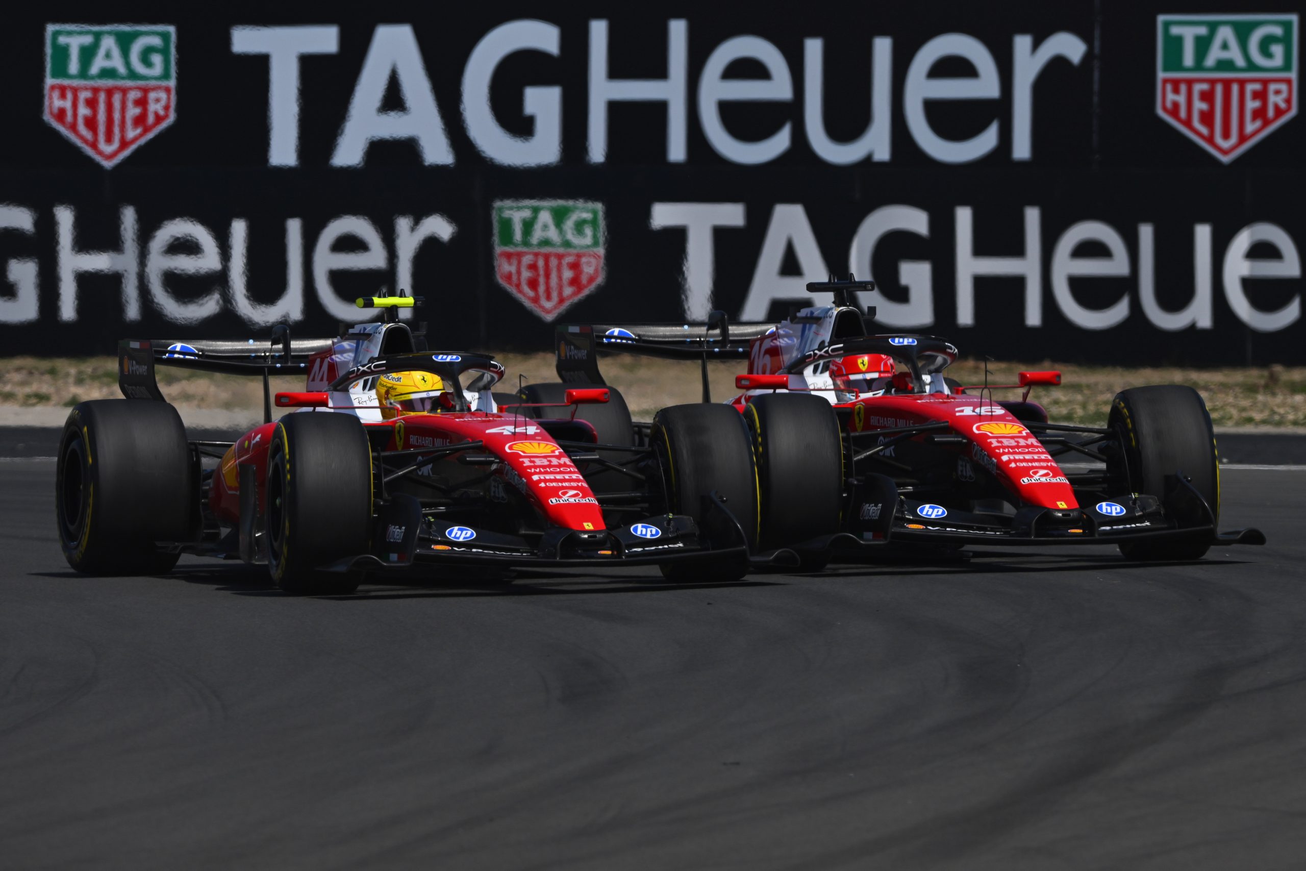 Red Fury in Shanghai: Hamilton and Leclerc on the knife's edge in the Sprint Race