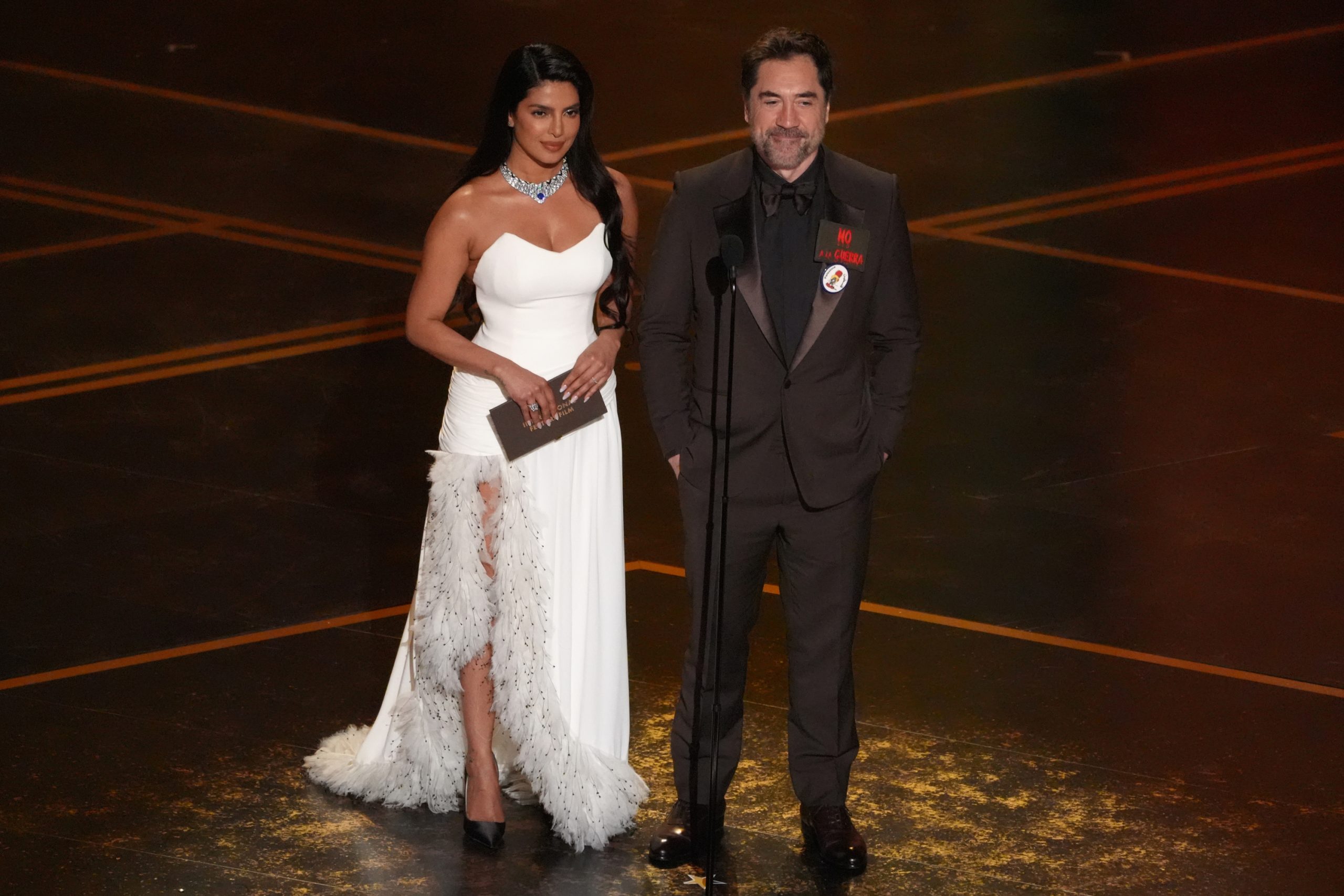 Oscar 2026: Tension on the Red Carpet and Bardem's Cry Against War