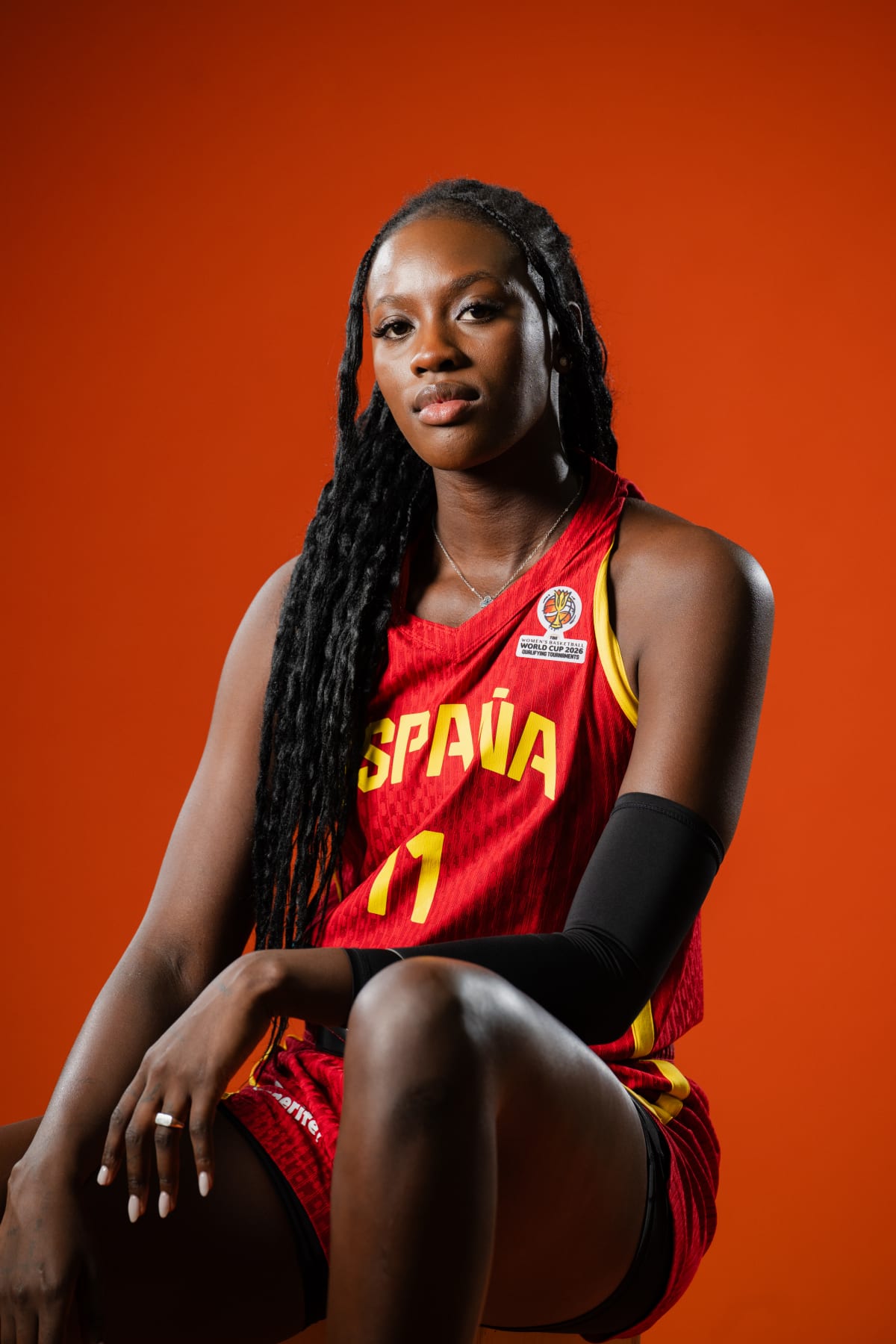 Awa Fam: La Joya Española que Deslumbra y Sueña con la WNBA
