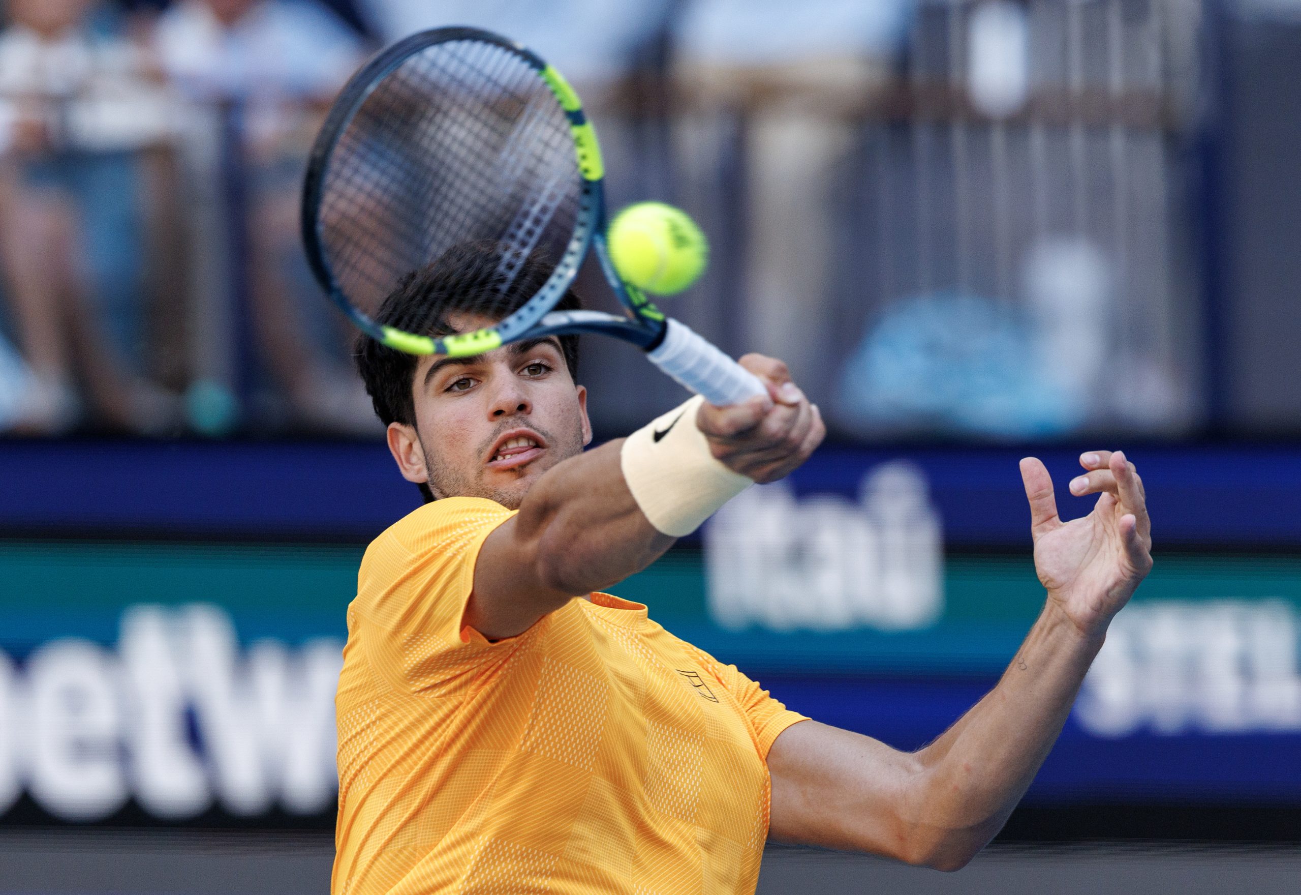 Alcaraz takes a break after his surprise elimination in Miami