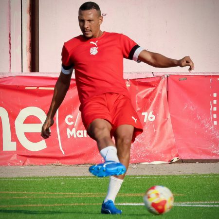 Manresa y Vic se enfrentan en un duelo clave por el liderato