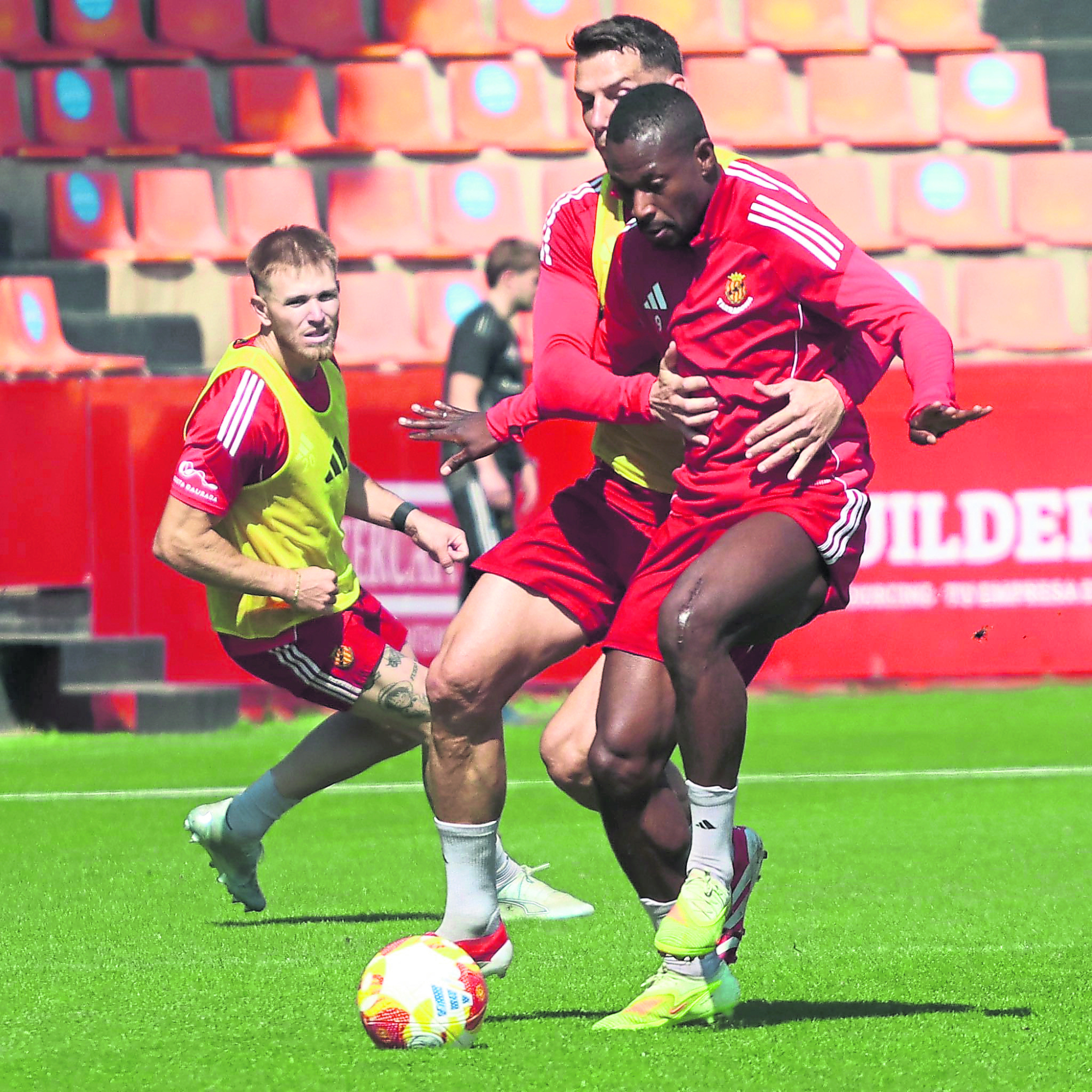 Spanish Football in Vilo: Key Matches and Fight for Promotion and Salvation