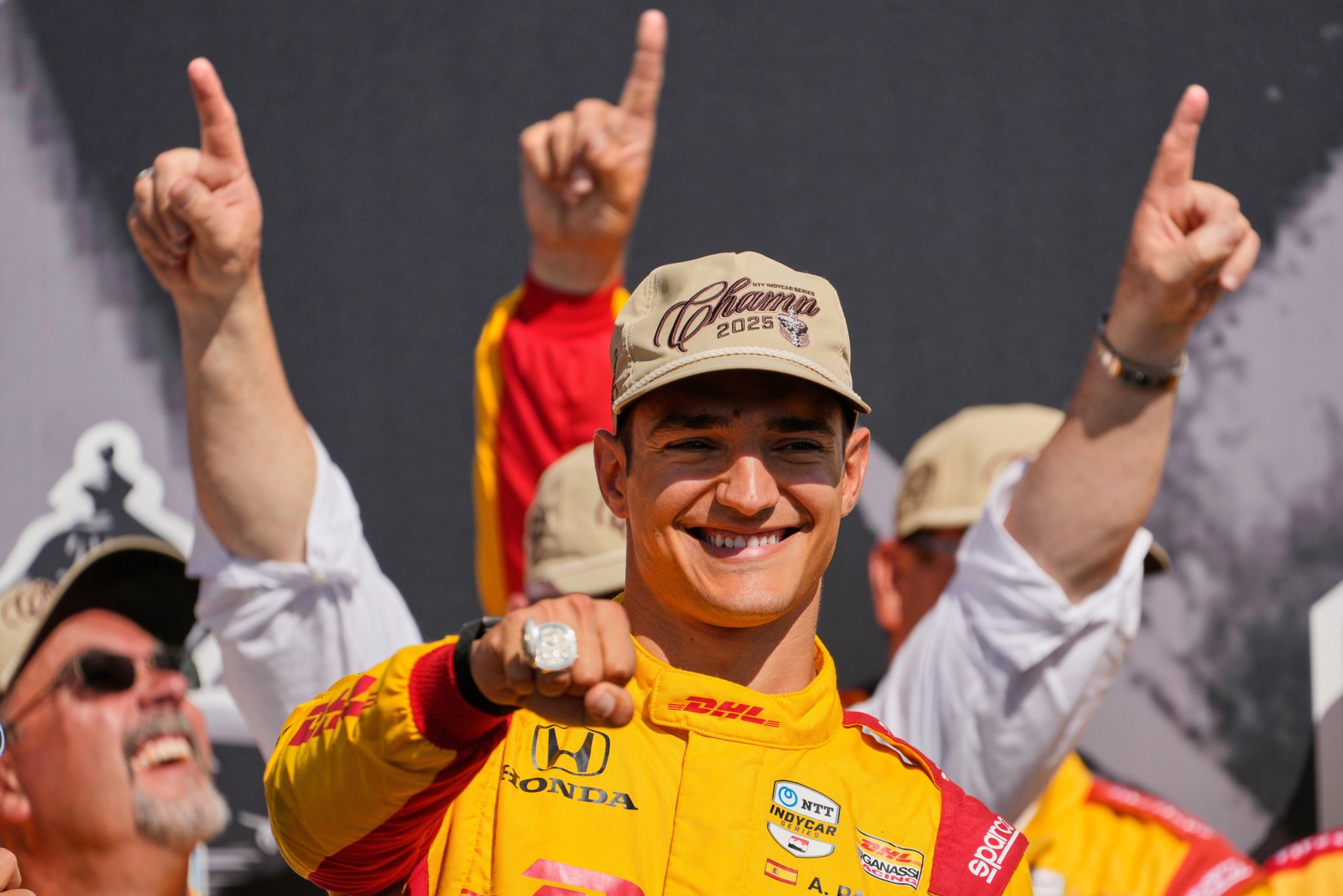 Palou Unleashes Fury on Barber! The King of Pole Opens the Season with Dominance