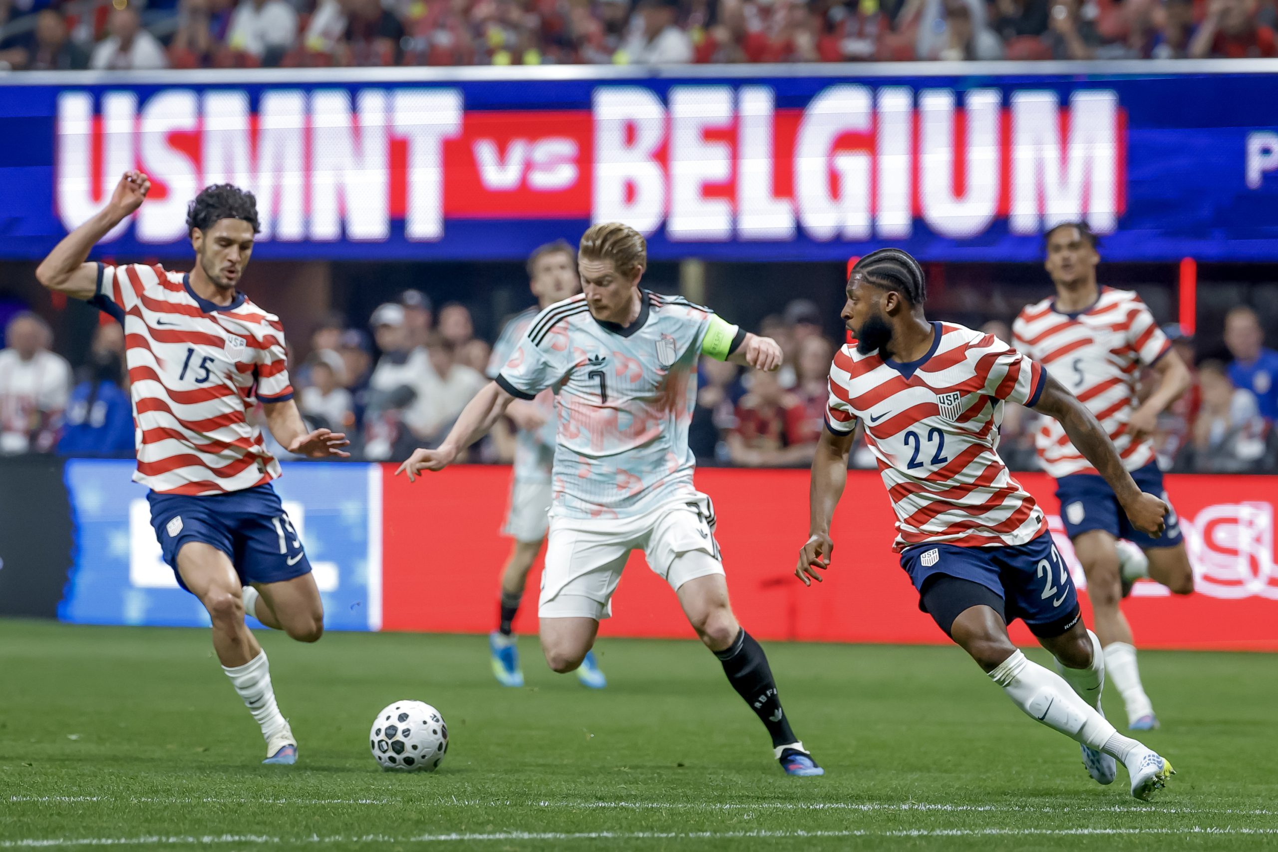 Johnny Cardoso's return to the national team: a stumble before the World Cup