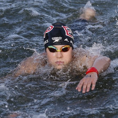 Ángela Martínez deslumbra en Ibiza: Plata en la Copa del Mundo de 10 kilómetros